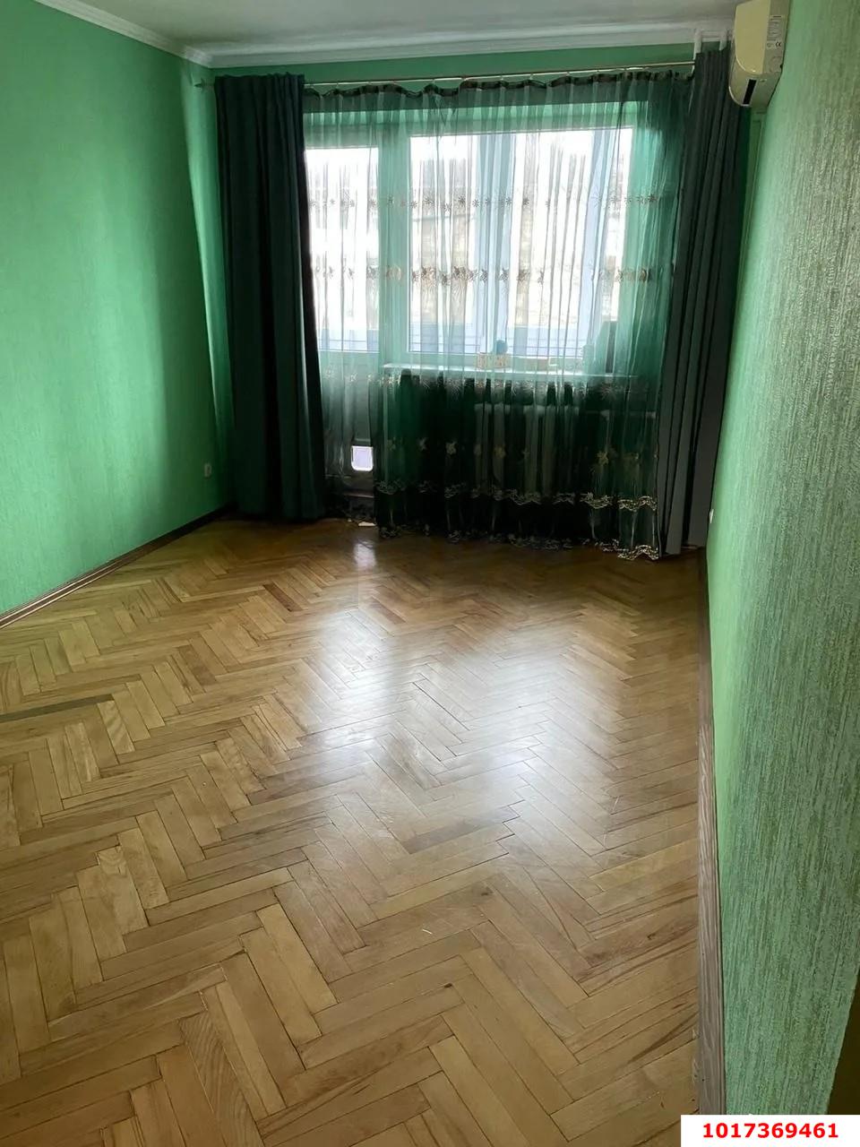 Фото №6: 3-комнатная квартира <span class="whitespace-nowrap">60 м²</span>, <span class="whitespace-nowrap">4/5 эт.</span> - Краснодар, Центральный внутригородской округ, мкр. 40 лет Победы, ул. Юннатов, 14