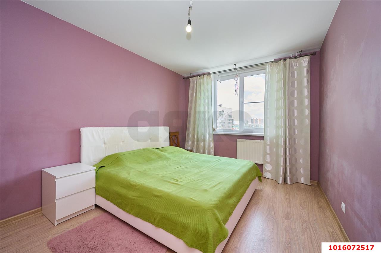 Фото №7: 3-комнатная квартира <span class="whitespace-nowrap">83 м²</span>, <span class="whitespace-nowrap">6/16 эт.</span> - Краснодар, Западный внутригородской округ, Кожзавод, мкр. Военный городок № 1, ул. имени Калинина, 350/9