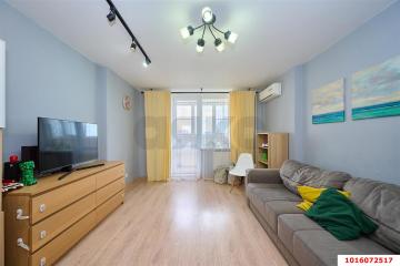 Фото №1: 3-комнатная квартира <span class="whitespace-nowrap">77 м²</span>, <span class="whitespace-nowrap">6/16 эт.</span> - Краснодар, мкр. Военный городок № 1, ул. имени Калинина, 350/9