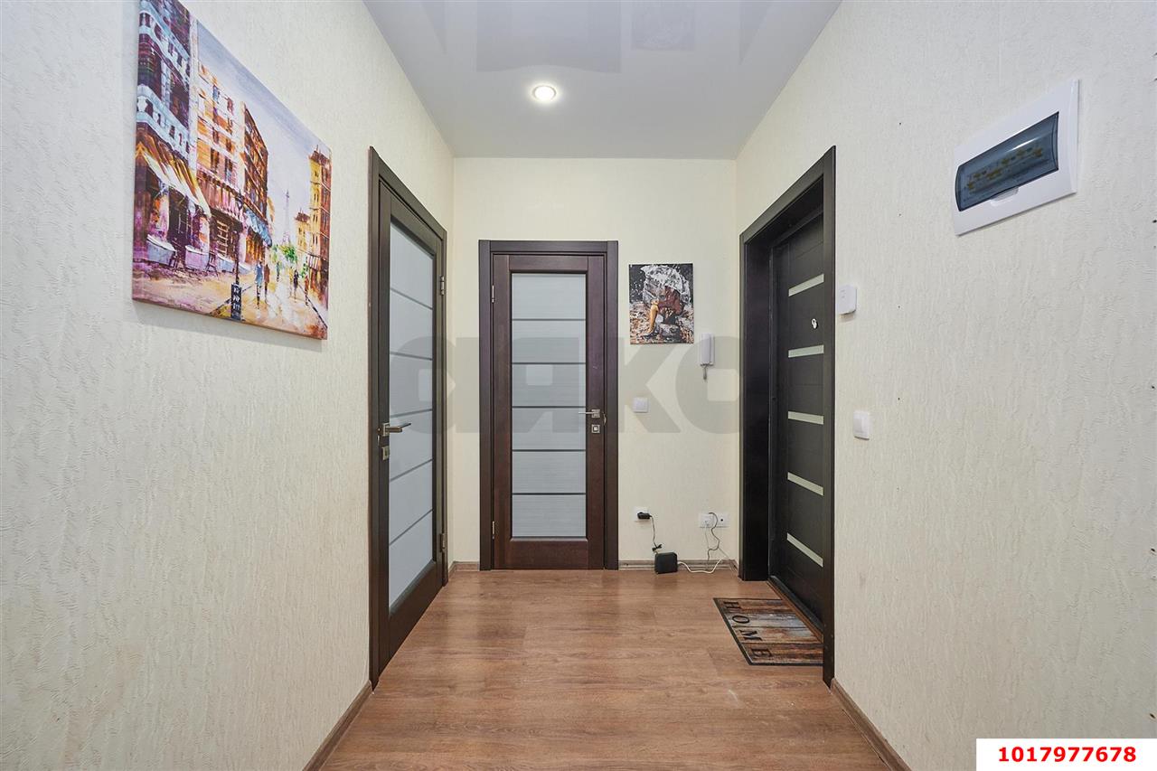 Фото №10: 1-комнатная квартира <span class="whitespace-nowrap">54 м²</span>, <span class="whitespace-nowrap">15/16 эт.</span> - Краснодар, Карасунский внутригородской округ, жилой комплекс Империал, ж/м Пашковский, ул. Леонида Лаврова, 8к1ск1
