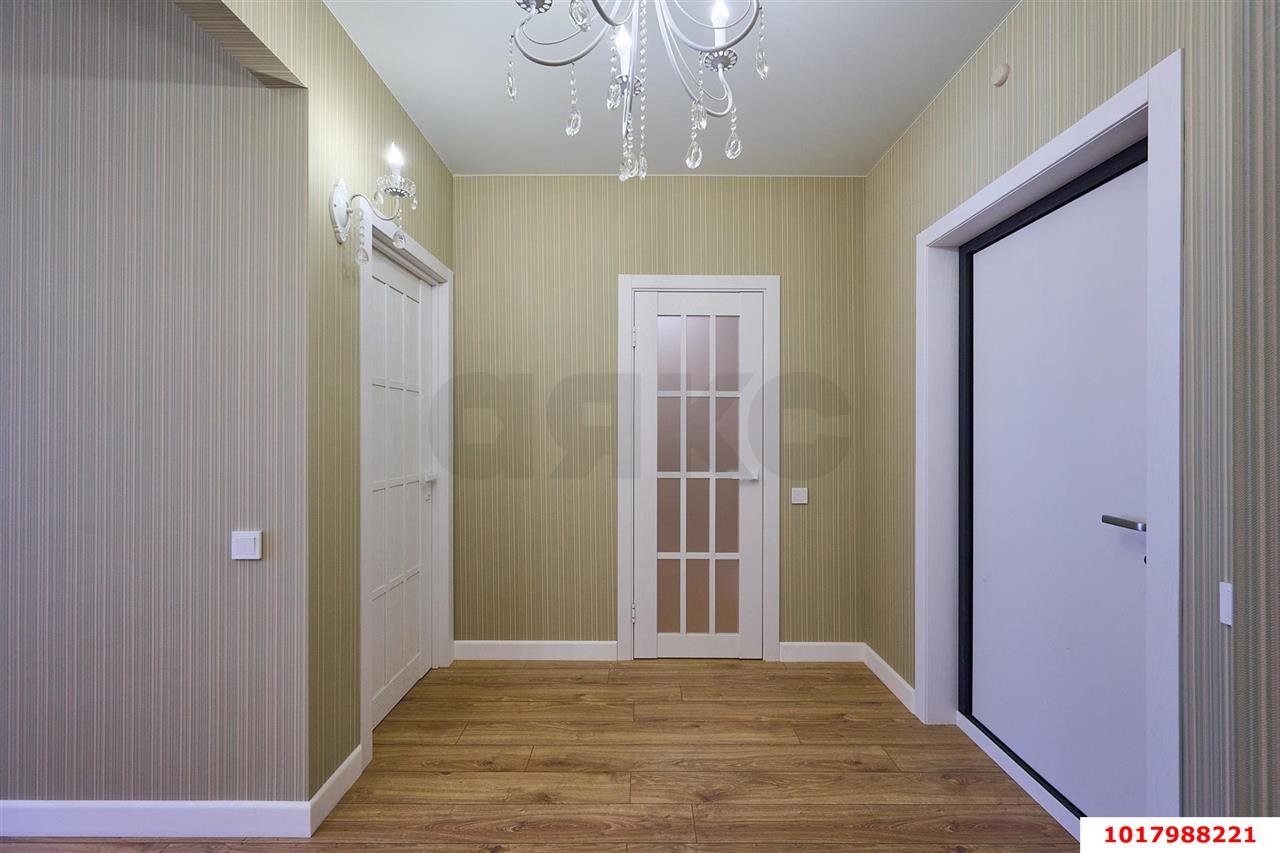 Фото №5: 2-комнатная квартира <span class="whitespace-nowrap">60 м²</span>, <span class="whitespace-nowrap">17/23 эт.</span> - Краснодар, Прикубанский внутригородской округ, ЖК Кубанский, мкр. Завод Измерительных Приборов, ул. Зиповская, 38