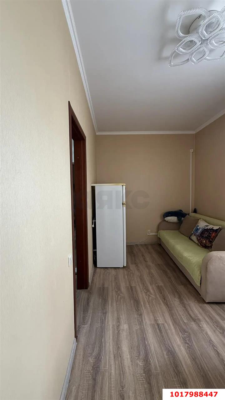 Фото №10: 1-комнатная квартира <span class="whitespace-nowrap">43 м²</span>, <span class="whitespace-nowrap">3/5 эт.</span> - Краснодар, Прикубанский внутригородской округ, мкр. Музыкальный, ул. имени Сергея Есенина, 112