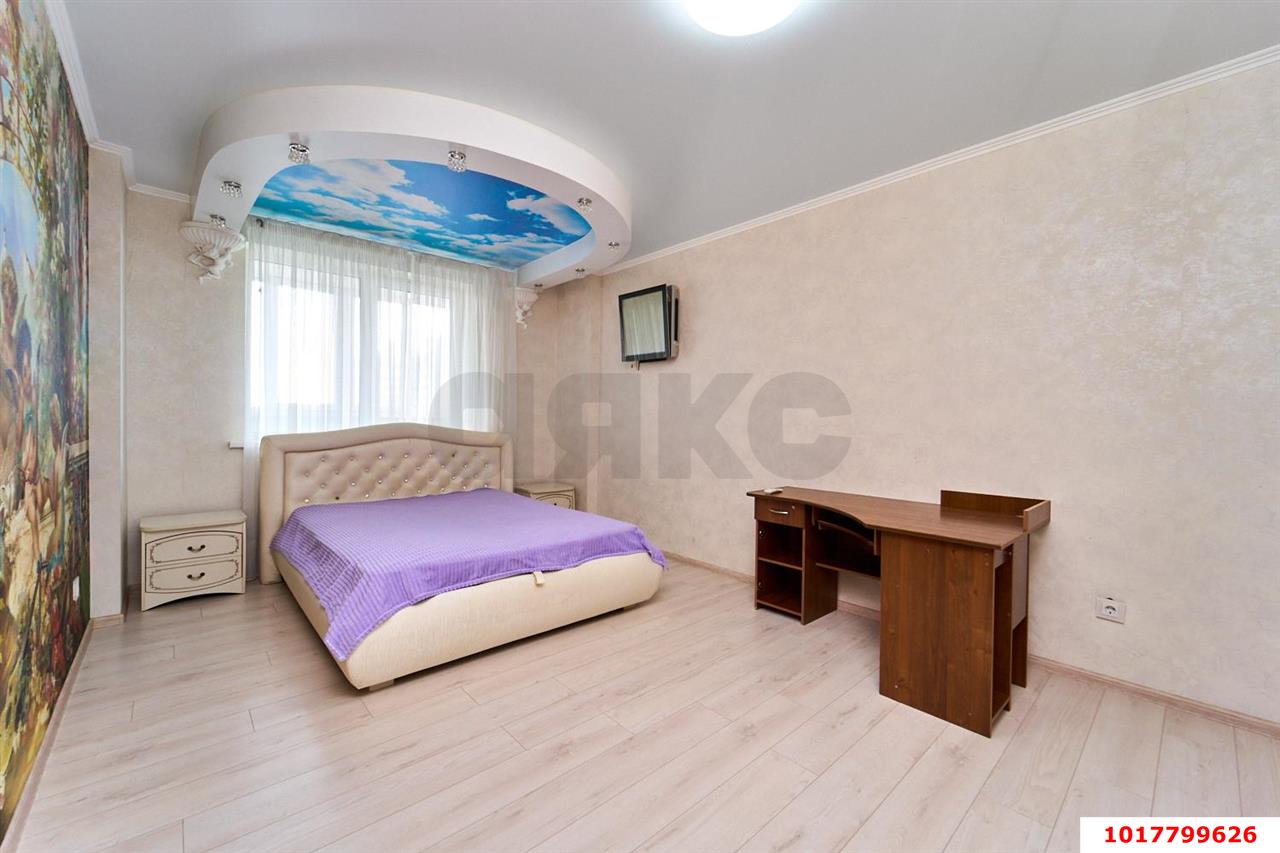 Фото №4: 2-комнатная квартира <span class="whitespace-nowrap">85 м²</span>, <span class="whitespace-nowrap">12/16 эт.</span> - Краснодар, Прикубанский внутригородской округ, мкр. Завод Измерительных Приборов, ул. Зиповская, 11