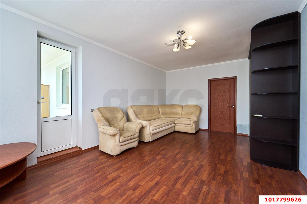 Фото №3: 2-комнатная квартира <span class="whitespace-nowrap">85 м²</span>, <span class="whitespace-nowrap">12/16 эт.</span> - Краснодар, Прикубанский внутригородской округ, мкр. Завод Измерительных Приборов, ул. Зиповская, 11