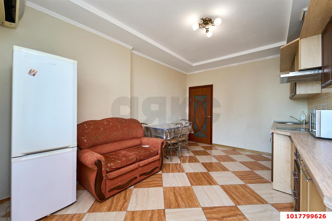 Фото №10: 2-комнатная квартира <span class="whitespace-nowrap">85 м²</span>, <span class="whitespace-nowrap">12/16 эт.</span> - Краснодар, Прикубанский внутригородской округ, мкр. Завод Измерительных Приборов, ул. Зиповская, 11