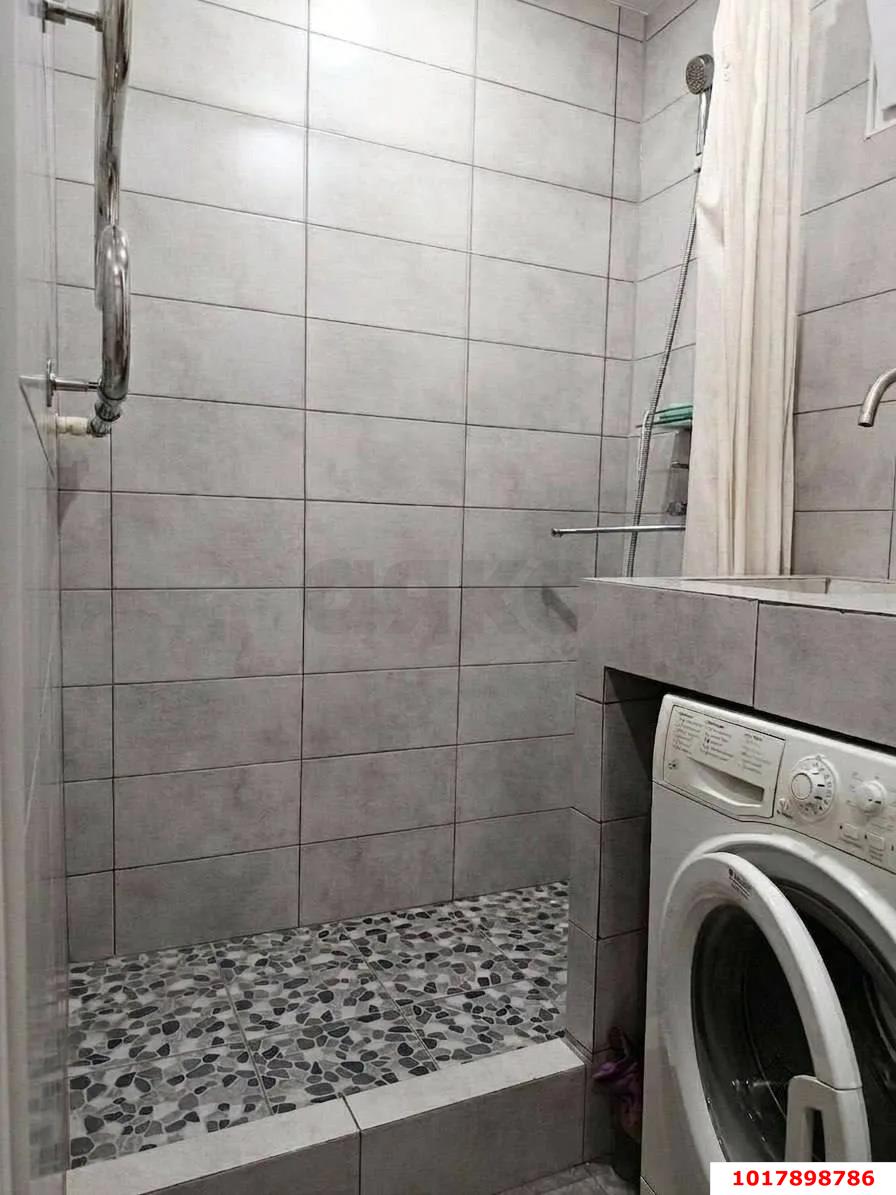 Фото №10: 2-комнатная квартира <span class="whitespace-nowrap">45 м²</span>, <span class="whitespace-nowrap">1/5 эт.</span> - Краснодар, Прикубанский внутригородской округ, мкр. Завод Измерительных Приборов, ул. Московская, 60