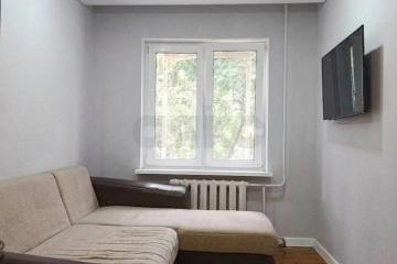 Фото №1: 2-комнатная квартира <span class="whitespace-nowrap">45 м²</span>, <span class="whitespace-nowrap">1/5 эт.</span> - Краснодар, мкр. Завод Измерительных Приборов, ул. Московская, 60