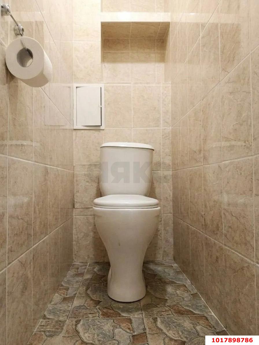 Фото №9: 2-комнатная квартира <span class="whitespace-nowrap">45 м²</span>, <span class="whitespace-nowrap">1/5 эт.</span> - Краснодар, Прикубанский внутригородской округ, мкр. Завод Измерительных Приборов, ул. Московская, 60