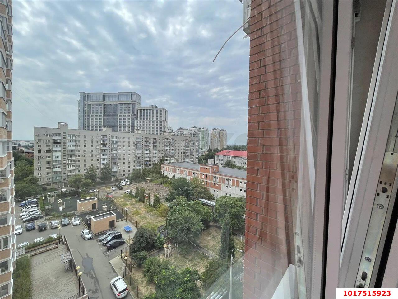 Фото №10: 1-комнатная квартира <span class="whitespace-nowrap">40 м²</span>, <span class="whitespace-nowrap">9/10 эт.</span> - Краснодар, Прикубанский внутригородской округ, Круглик, мкр. Школьный, ул. Школьная, 13/2