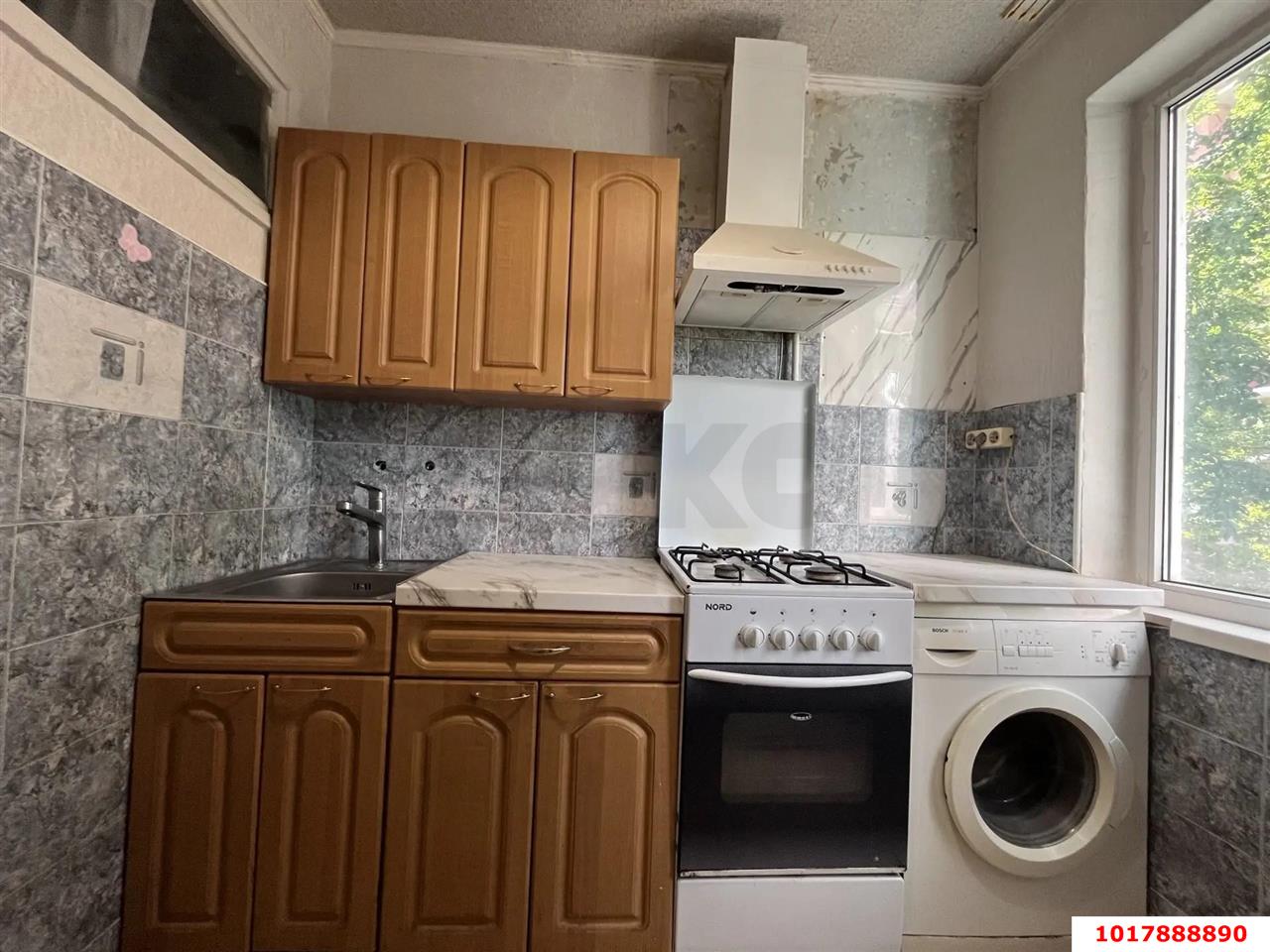 Фото №10: 3-комнатная квартира <span class="whitespace-nowrap">61 м²</span>, <span class="whitespace-nowrap">2/5 эт.</span> - Краснодар, Центральный внутригородской округ, мкр. Центральный, ул. Леваневского, 191