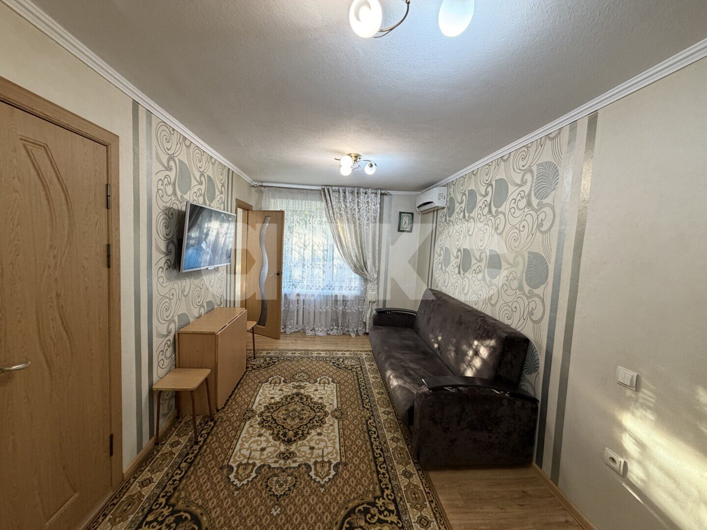 Фото №6: 3-комнатная квартира <span class="whitespace-nowrap">50 м²</span>, <span class="whitespace-nowrap">1/5 эт.</span> - Армавир, мкр. Линии, ул. 11-я Линия, 1