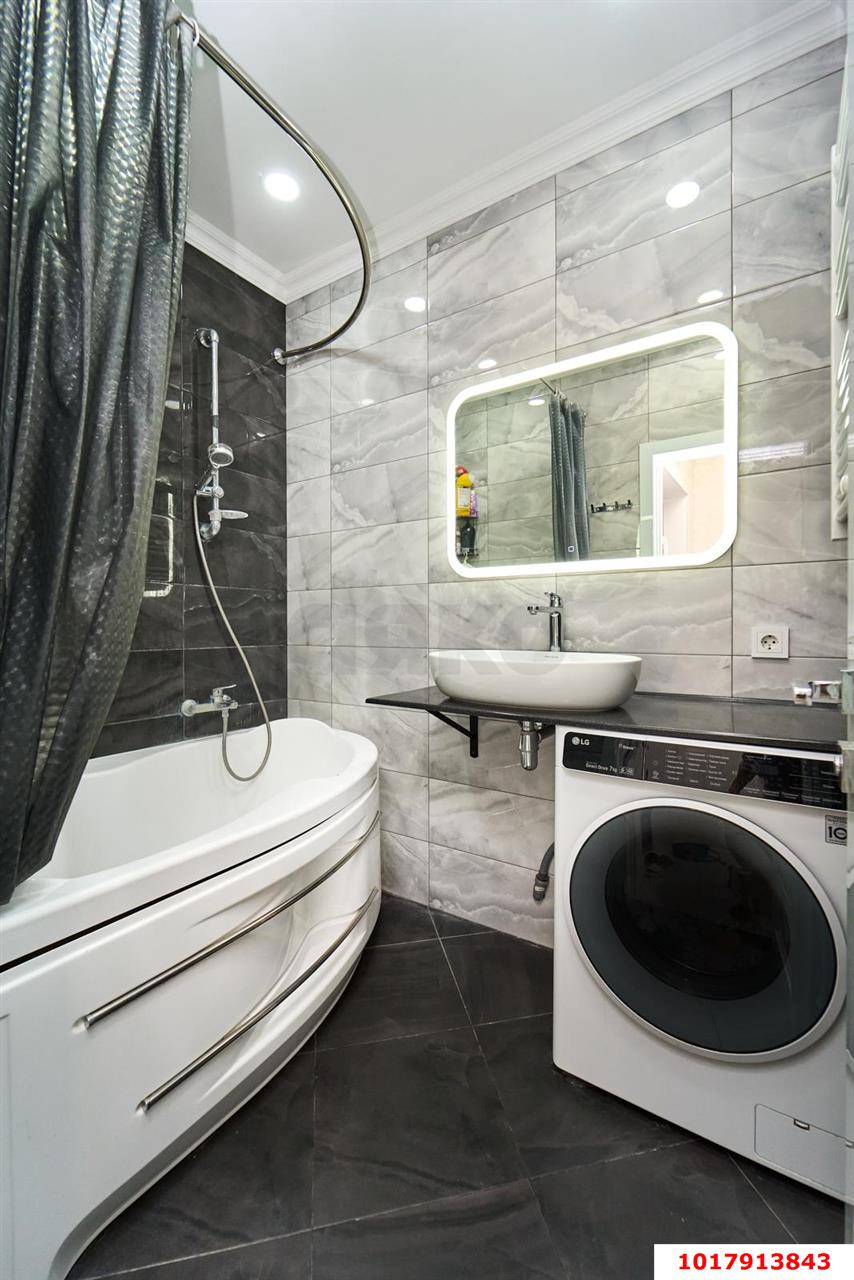 Фото №10: 2-комнатная квартира <span class="whitespace-nowrap">68 м²</span>, <span class="whitespace-nowrap">5/24 эт.</span> - Краснодар, Прикубанский внутригородской округ, ЖК Губернский, мкр. 3-й квартал, ул. Боспорская, 4
