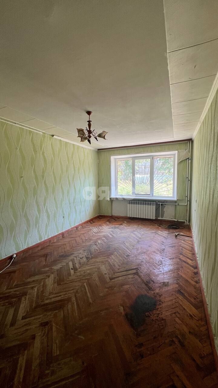 Фото №1: 2-комнатная квартира <span class="whitespace-nowrap">44 м²</span>, <span class="whitespace-nowrap">1/9 эт.</span> - Мариуполь, Левобережный, мкр. Азовский, ул. Горловская, 4