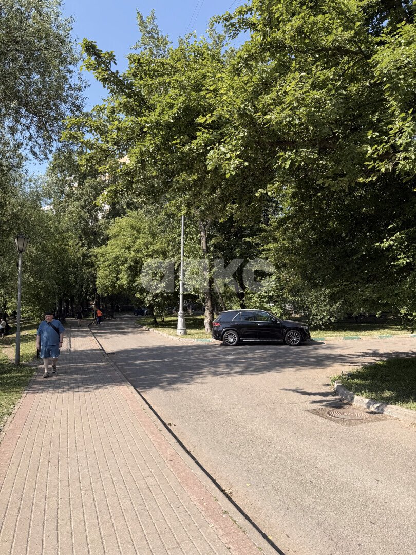 Фото №15: 3-комнатная квартира <span class="whitespace-nowrap">63 м²</span>, <span class="whitespace-nowrap">3/14 эт.</span> - Москва, ул. Красных Зорь, 55
