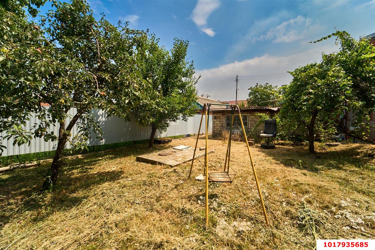 Фото №15: Дом <span class="whitespace-nowrap">43 м²</span> <span class="whitespace-nowrap">+ 3 сот.</span>, <span class="whitespace-nowrap">1 эт.</span> - Краснодар, Центральный внутригородской округ, мкр. Школьный, ул. Володи Головатого