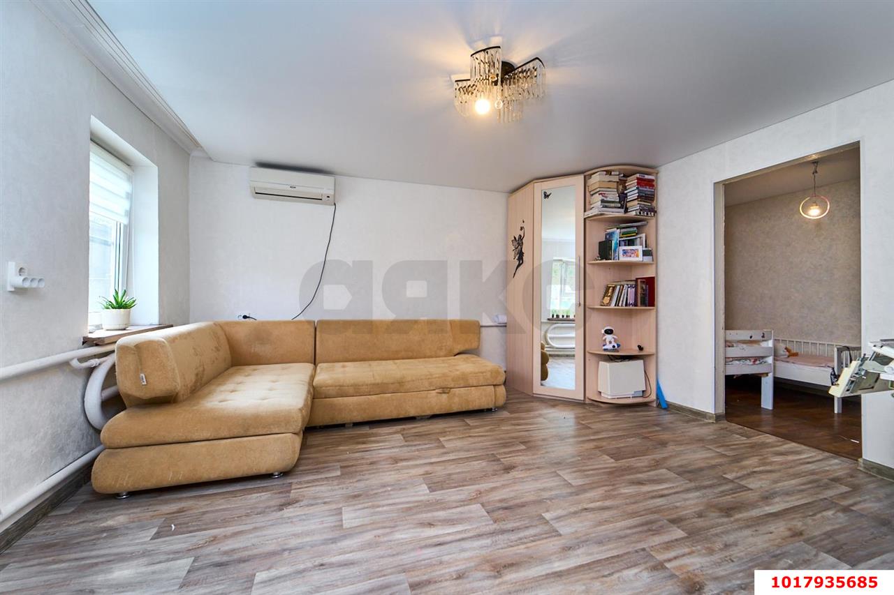 Фото №5: Дом <span class="whitespace-nowrap">43 м²</span> <span class="whitespace-nowrap">+ 3 сот.</span>, <span class="whitespace-nowrap">1 эт.</span> - Краснодар, Центральный внутригородской округ, мкр. Школьный, ул. Володи Головатого