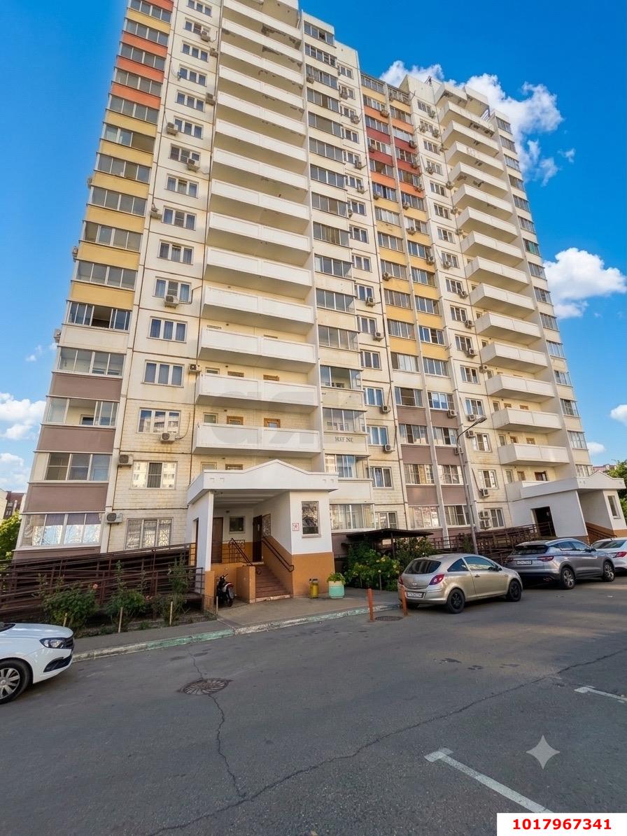 Фото №8: 1-комнатная квартира <span class="whitespace-nowrap">38 м²</span>, <span class="whitespace-nowrap">8/16 эт.</span> - Краснодар, Прикубанский внутригородской округ, мкр. Восточно-Кругликовский, ул. Черкасская, 137
