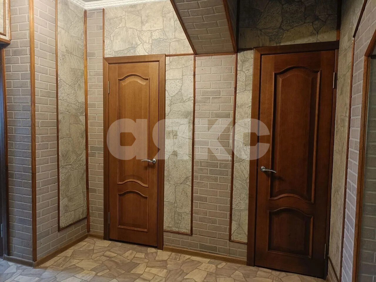 Фото №6: 2-комнатная квартира <span class="whitespace-nowrap">49 м²</span>, <span class="whitespace-nowrap">5/5 эт.</span> - Горячий Ключ, мкр. Администрация, ул. Ленина, 217
