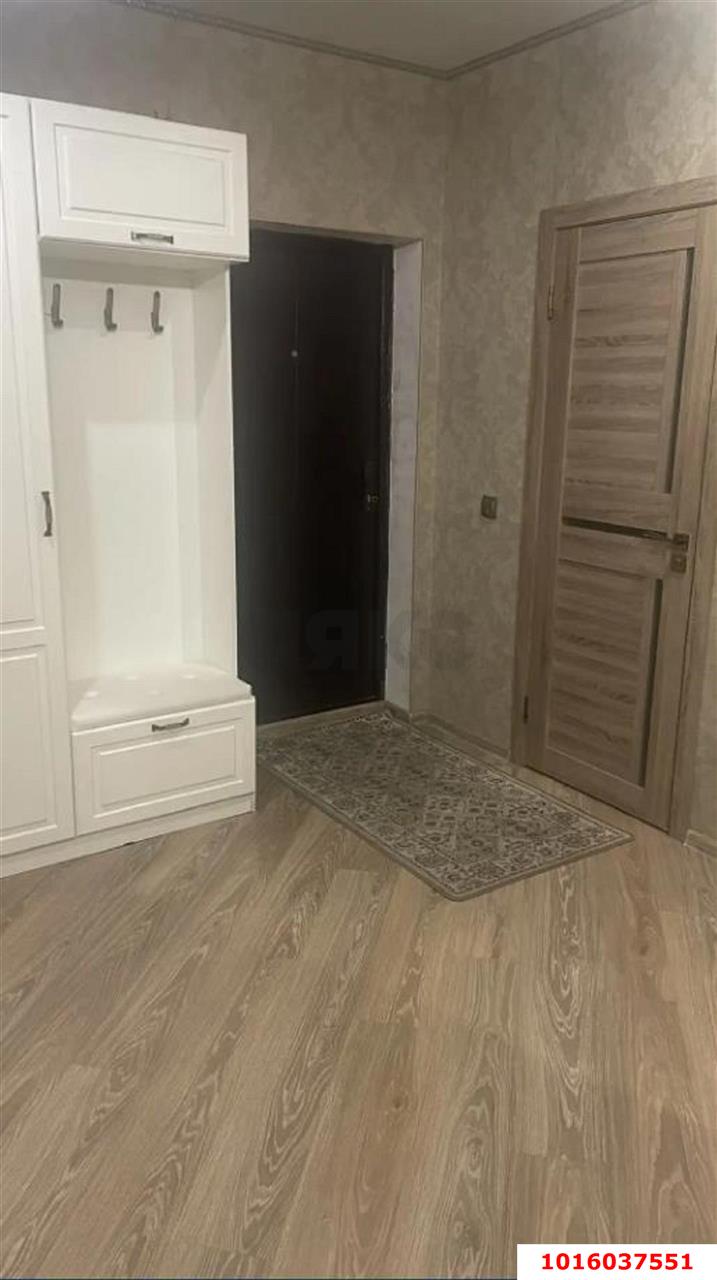 Фото №5: 2-комнатная квартира <span class="whitespace-nowrap">55 м²</span>, <span class="whitespace-nowrap">4/25 эт.</span> - Краснодар, Прикубанский внутригородской округ, Завод Измерительных Приборов, мкр. ЖК Москва, ул. Российская, 79/3к2