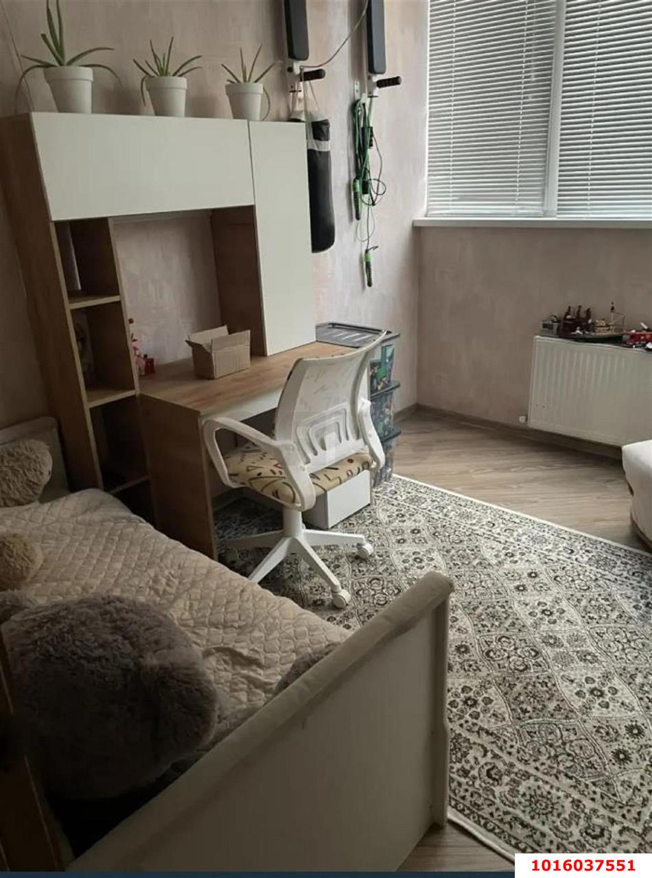Фото №8: 2-комнатная квартира <span class="whitespace-nowrap">55 м²</span>, <span class="whitespace-nowrap">4/25 эт.</span> - Краснодар, Прикубанский внутригородской округ, Завод Измерительных Приборов, мкр. ЖК Москва, ул. Российская, 79/3к2