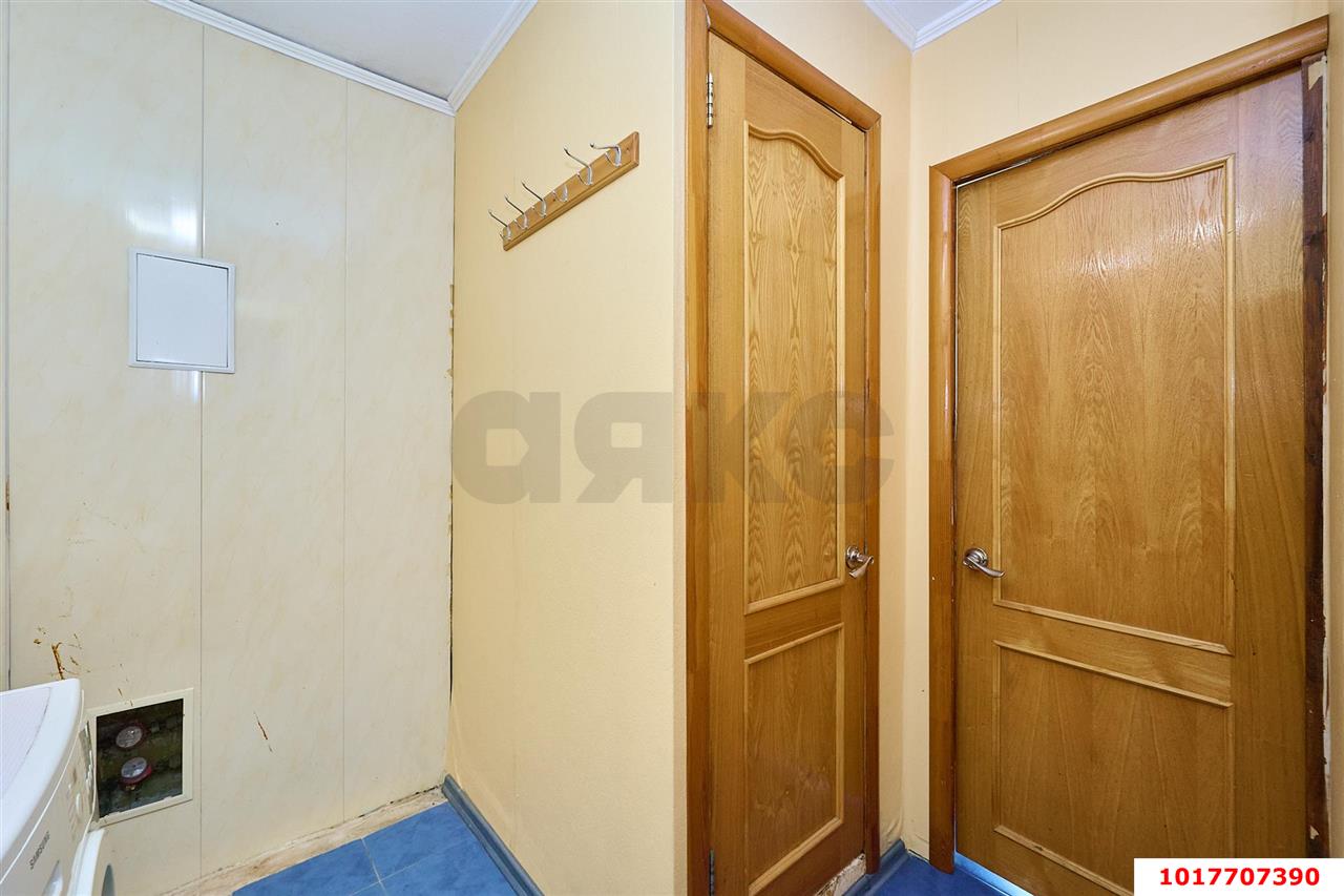 Фото №3: 1-комнатная квартира <span class="whitespace-nowrap">36 м²</span>, <span class="whitespace-nowrap">3/10 эт.</span> - Краснодар, Карасунский внутригородской округ, мкр. Хлопчато-бумажный Комбинат, ул. Енисейская, 54