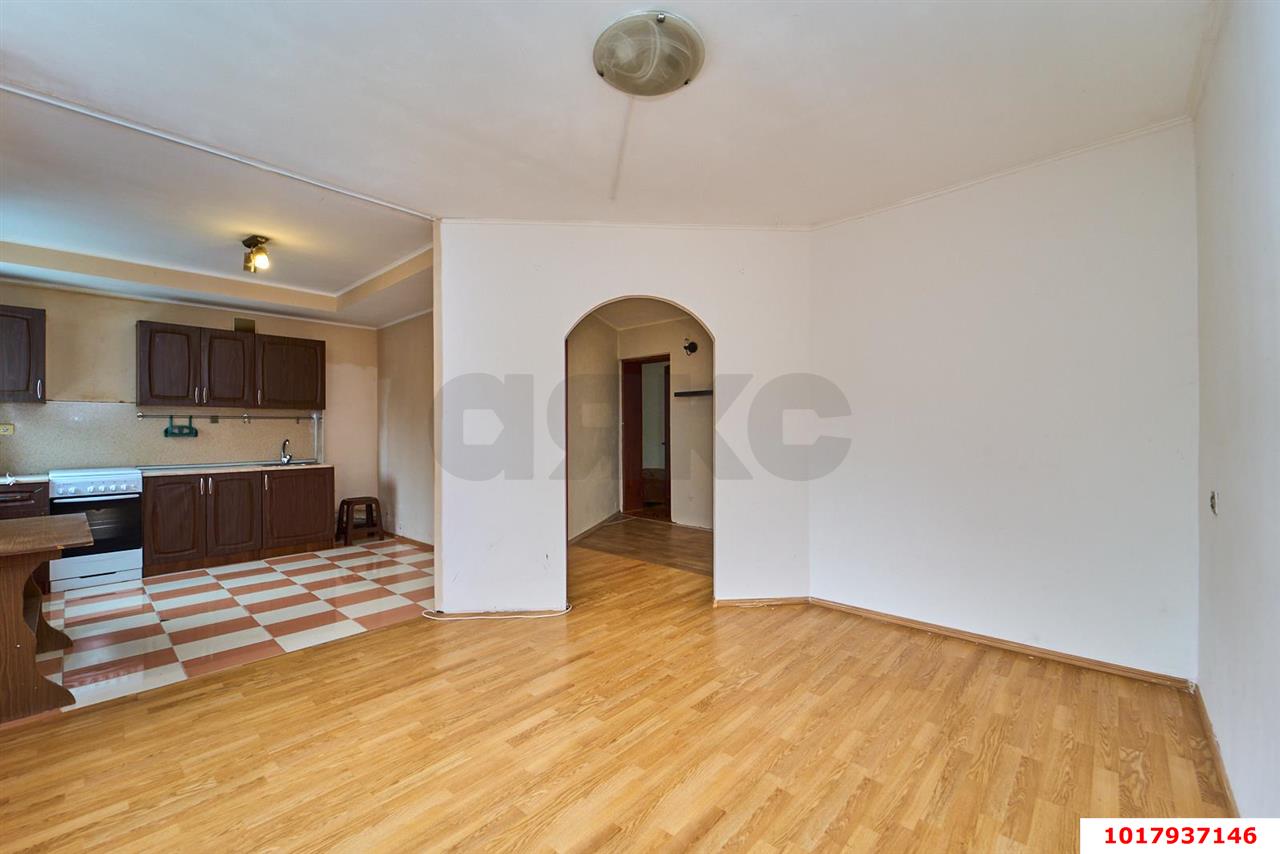 Фото №3: 2-комнатная квартира <span class="whitespace-nowrap">57 м²</span>, <span class="whitespace-nowrap">2/5 эт.</span> - Белозёрный, мкр. Прикубанский внутригородской округ, 11