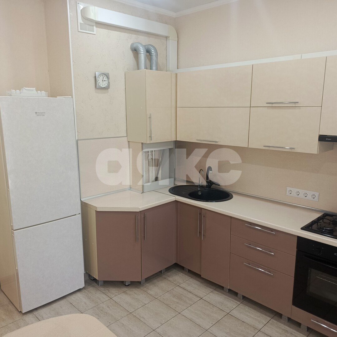 Фото №9: 1-комнатная квартира <span class="whitespace-nowrap">43 м²</span>, <span class="whitespace-nowrap">3/9 эт.</span> - Геленджик, мкр. Южный, ул. Прасковеевская, 21