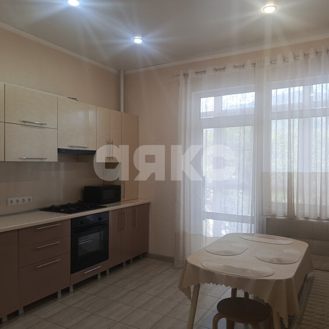 Фото №7: 1-комнатная квартира <span class="whitespace-nowrap">43 м²</span>, <span class="whitespace-nowrap">3/9 эт.</span> - Геленджик, мкр. Южный, ул. Прасковеевская, 21