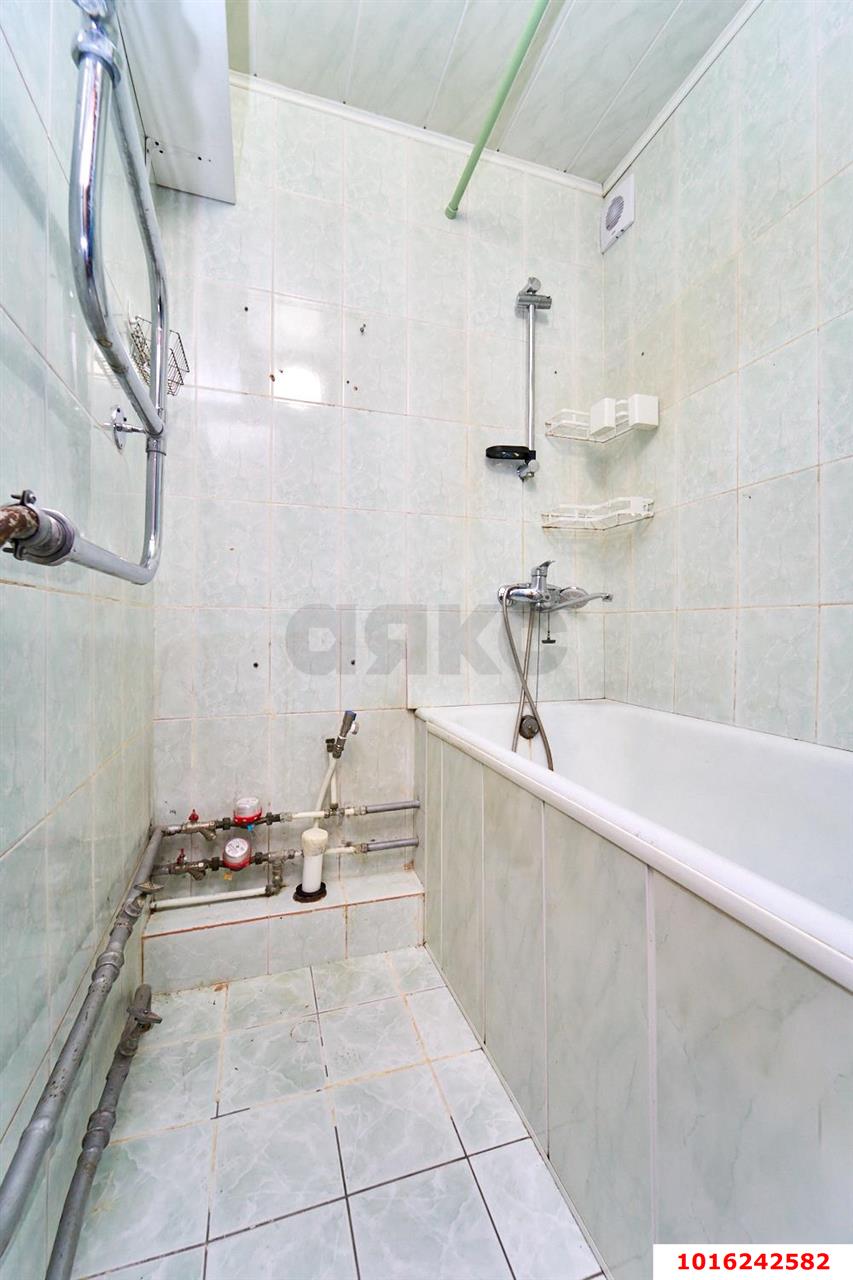 Фото №13: 2-комнатная квартира <span class="whitespace-nowrap">51 м²</span>, <span class="whitespace-nowrap">5/5 эт.</span> - Краснодар, Карасунский внутригородской округ, мкр. Гидростроителей, ул. Гидростроителей, 12