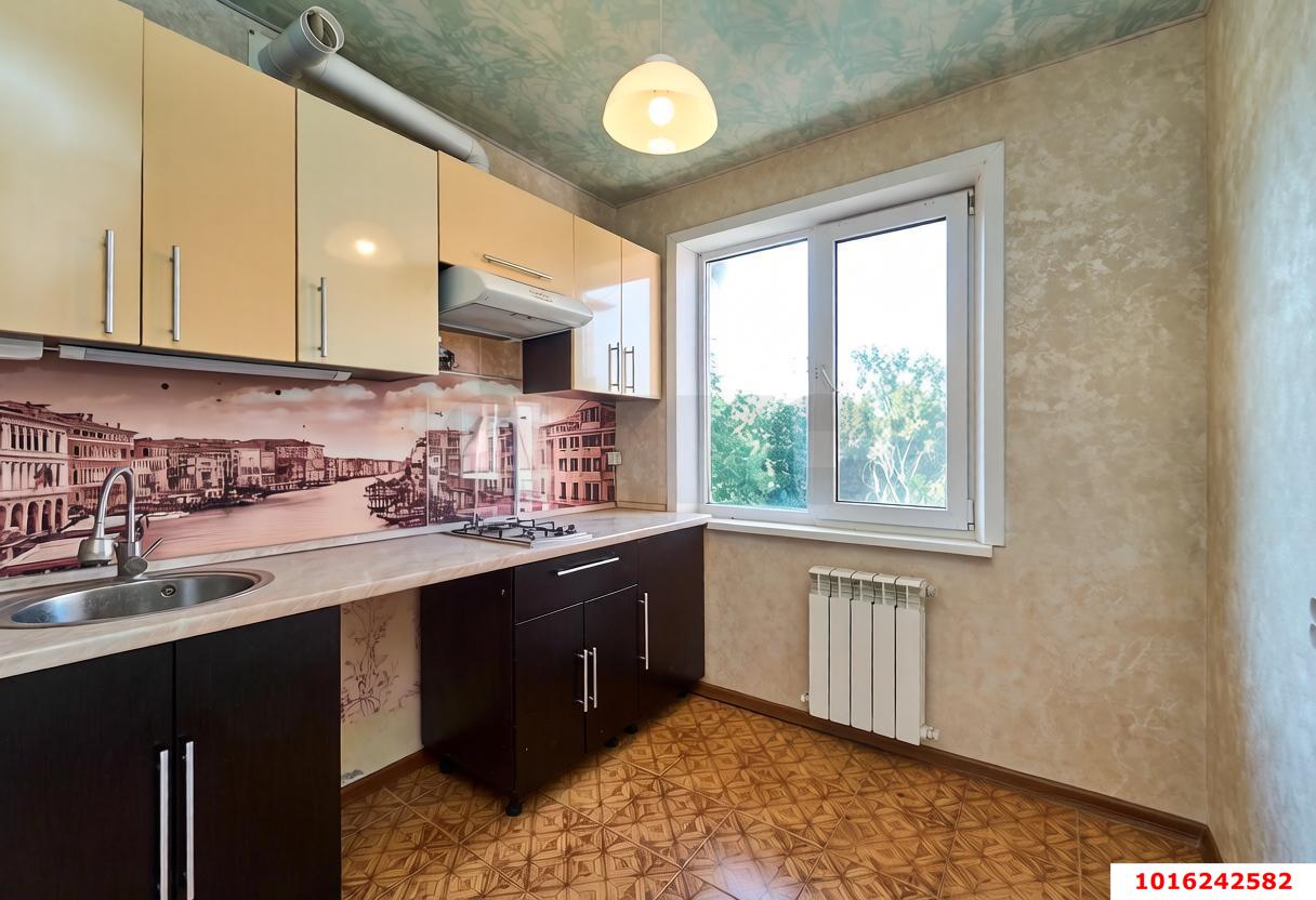 Фото №2: 2-комнатная квартира <span class="whitespace-nowrap">51 м²</span>, <span class="whitespace-nowrap">5/5 эт.</span> - Краснодар, Карасунский внутригородской округ, мкр. Гидростроителей, ул. Гидростроителей, 12