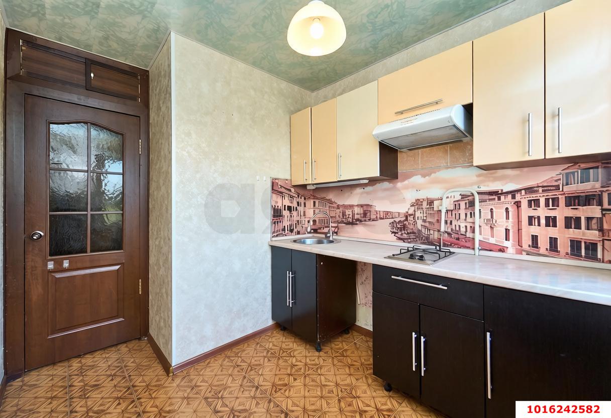 Фото №4: 2-комнатная квартира <span class="whitespace-nowrap">51 м²</span>, <span class="whitespace-nowrap">5/5 эт.</span> - Краснодар, Карасунский внутригородской округ, мкр. Гидростроителей, ул. Гидростроителей, 12