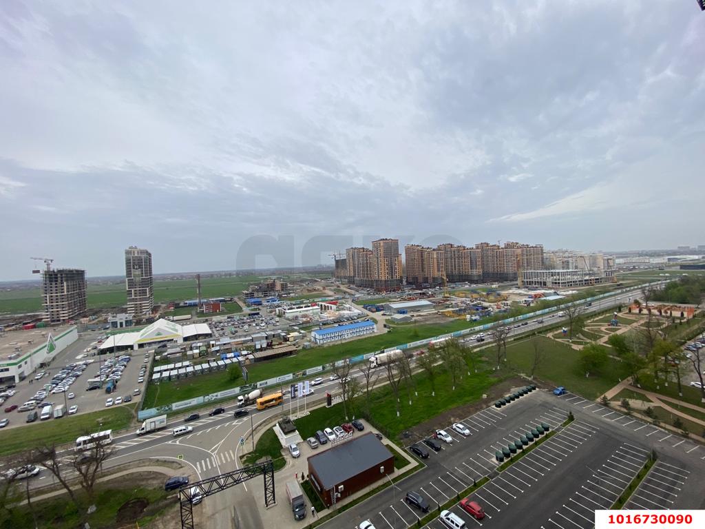 Фото №3: 1-комнатная квартира <span class="whitespace-nowrap">38 м²</span>, <span class="whitespace-nowrap">18/24 эт.</span> - Краснодар, Прикубанский внутригородской округ, мкр. Парк Победы, ул. Героя Пешкова, 14к1