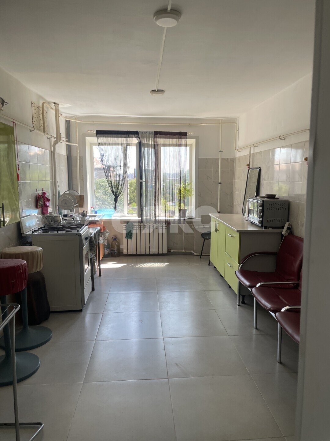 Фото №6: Студия <span class="whitespace-nowrap">17 м²</span>, <span class="whitespace-nowrap">4/5 эт.</span> - Мариуполь, р. Ильичёвский, ул. Карпинского, 76