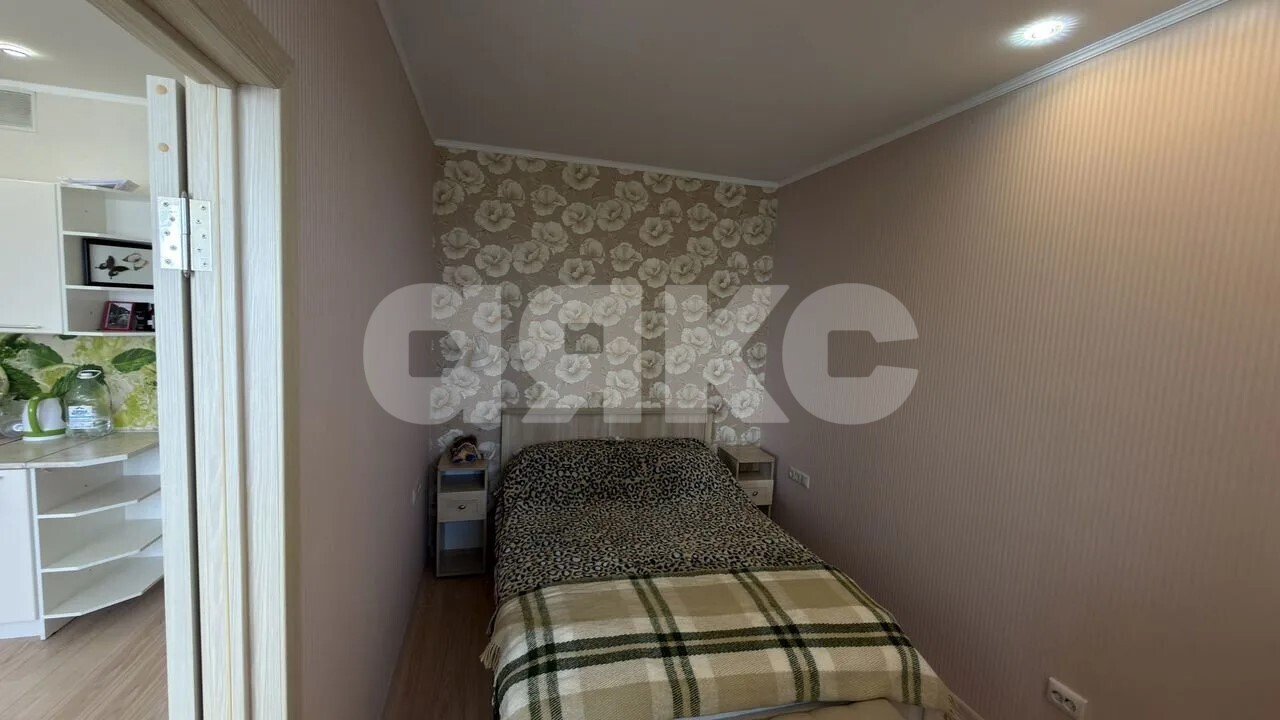 Фото №3: 1-комнатная квартира <span class="whitespace-nowrap">38 м²</span>, <span class="whitespace-nowrap">7/12 эт.</span> - Горячий Ключ, Администрация, мкр. жилой комплекс Аристократ, ул. Бабушкина, 36