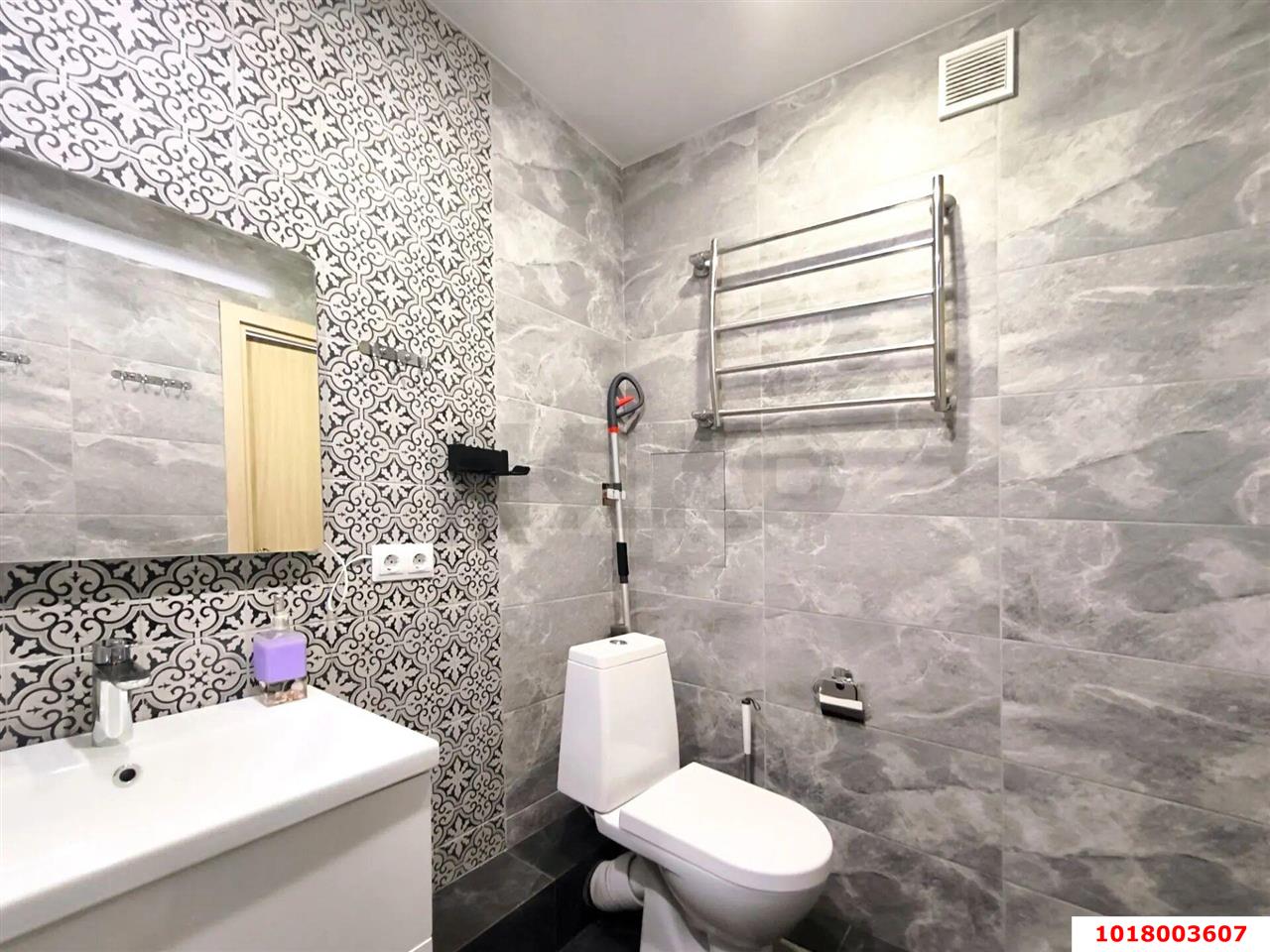 Фото №9: 1-комнатная квартира <span class="whitespace-nowrap">41 м²</span>, <span class="whitespace-nowrap">9/16 эт.</span> - Краснодар, Карасунский внутригородской округ, мкр. Почтовый, пр-кт имени писателя Знаменского, 29/1