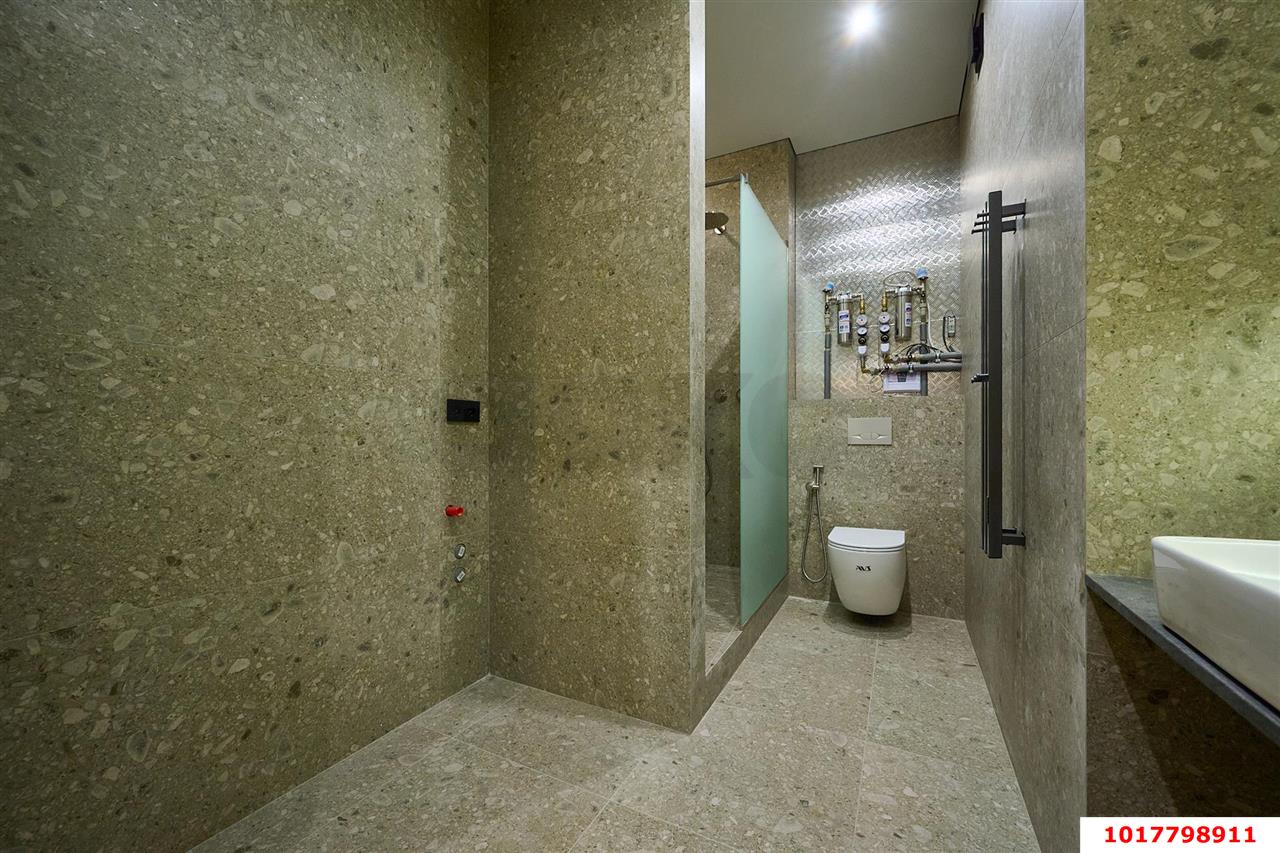 Фото №8: 1-комнатная квартира <span class="whitespace-nowrap">39 м²</span>, <span class="whitespace-nowrap">17/23 эт.</span> - Краснодар, Центральный внутригородской округ, Табачная Фабрика, мкр. ЖК Все Свои Вип, ул. Колхозная, 5/2к3