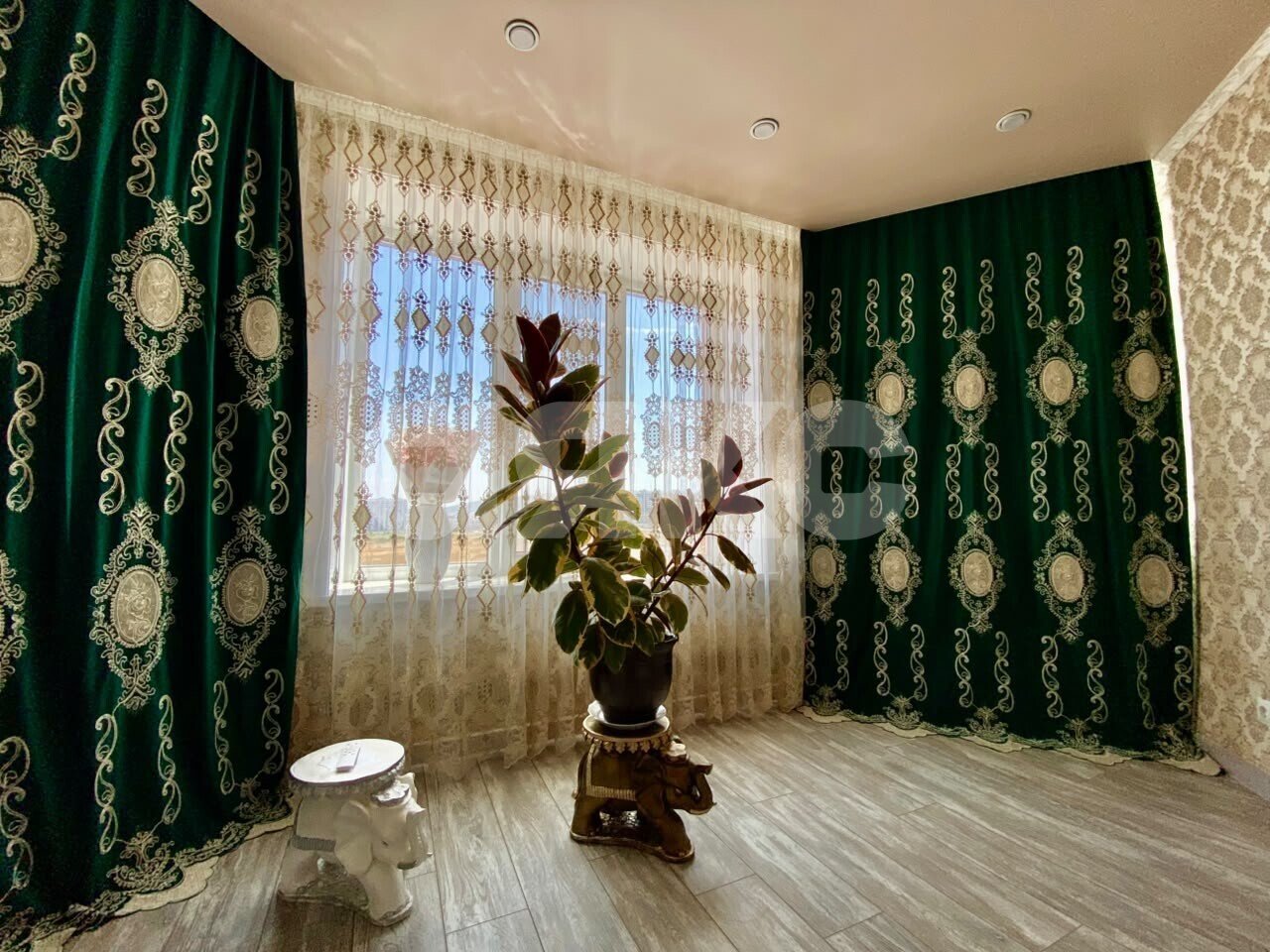 Фото №22: 4-комнатная квартира <span class="whitespace-nowrap">200 м²</span>, <span class="whitespace-nowrap">9/9 эт.</span> - Анапа, мкр. 3Б, ул. Ленина, 213