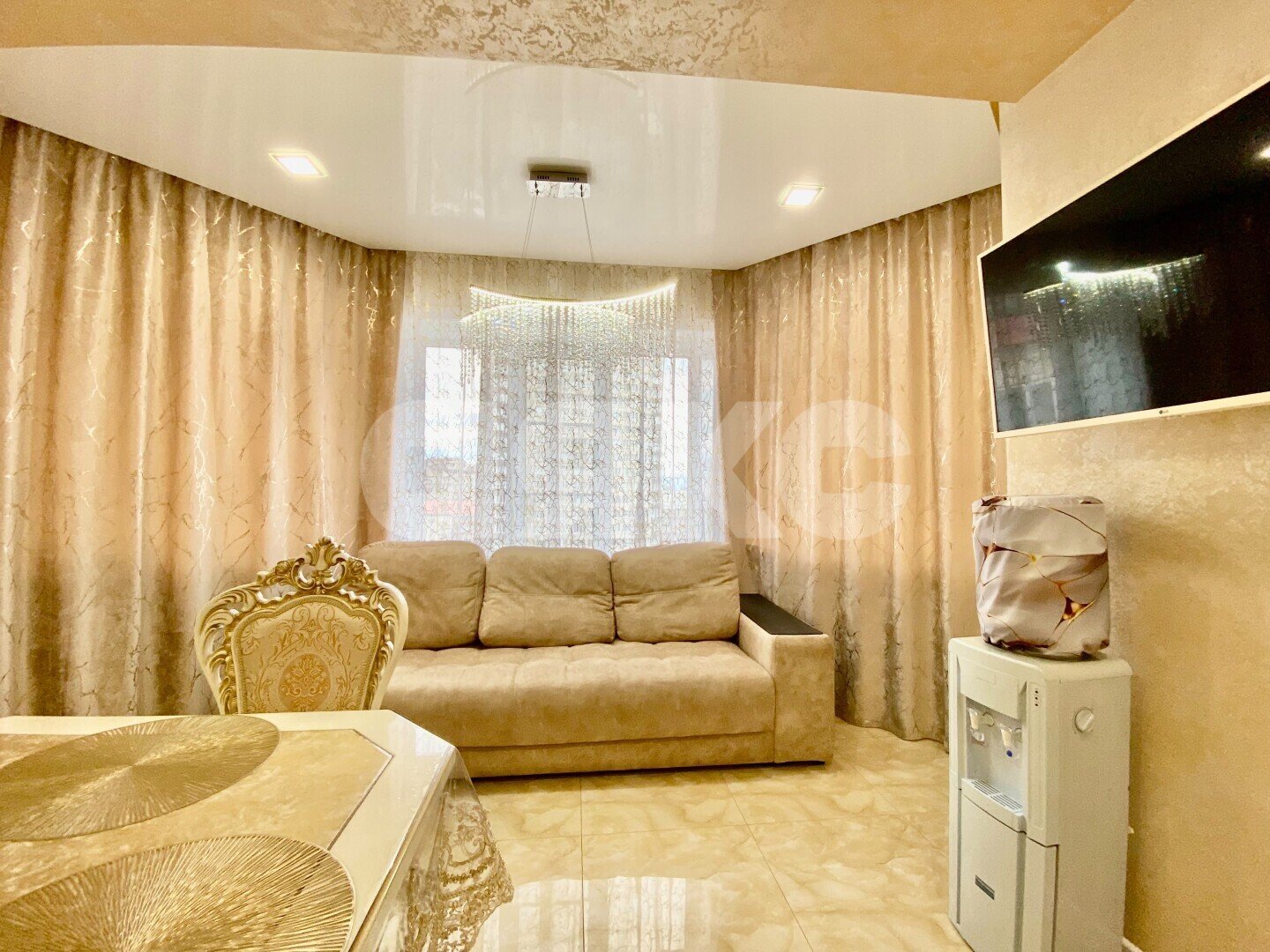 Фото №6: 4-комнатная квартира <span class="whitespace-nowrap">200 м²</span>, <span class="whitespace-nowrap">9/9 эт.</span> - Анапа, мкр. 3Б, ул. Ленина, 213