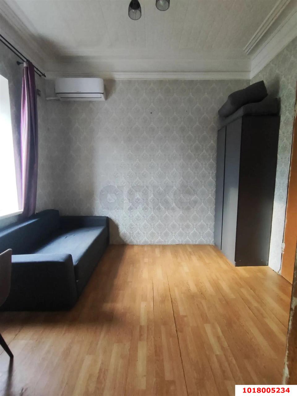 Фото №7: 4-комнатная квартира <span class="whitespace-nowrap">71 м²</span>, <span class="whitespace-nowrap">2/2 эт.</span> - Краснодар, Западный внутригородской округ, мкр. Центральный, ул. Ленина, 24
