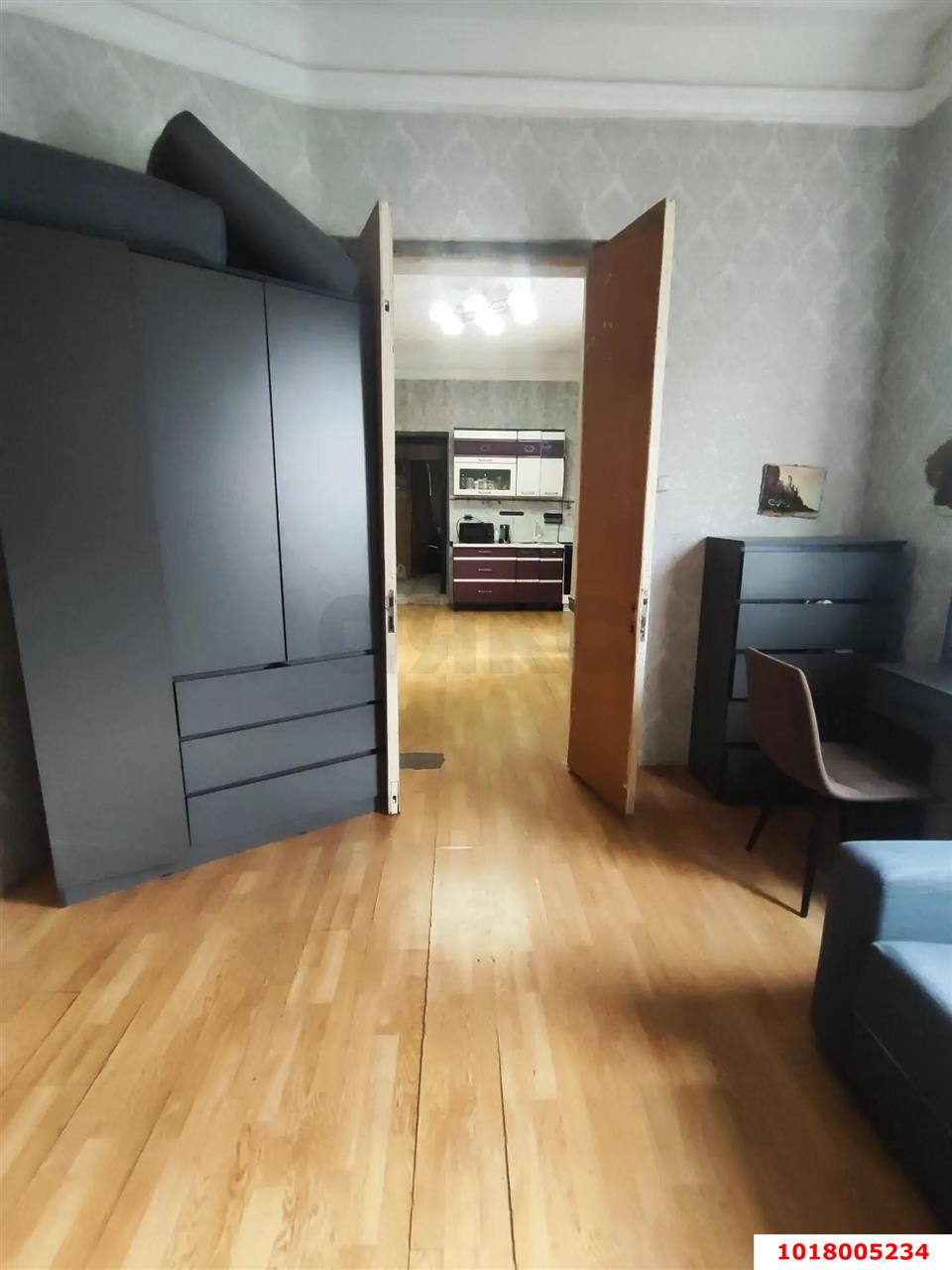 Фото №5: 4-комнатная квартира <span class="whitespace-nowrap">71 м²</span>, <span class="whitespace-nowrap">2/2 эт.</span> - Краснодар, Западный внутригородской округ, мкр. Центральный, ул. Ленина, 24