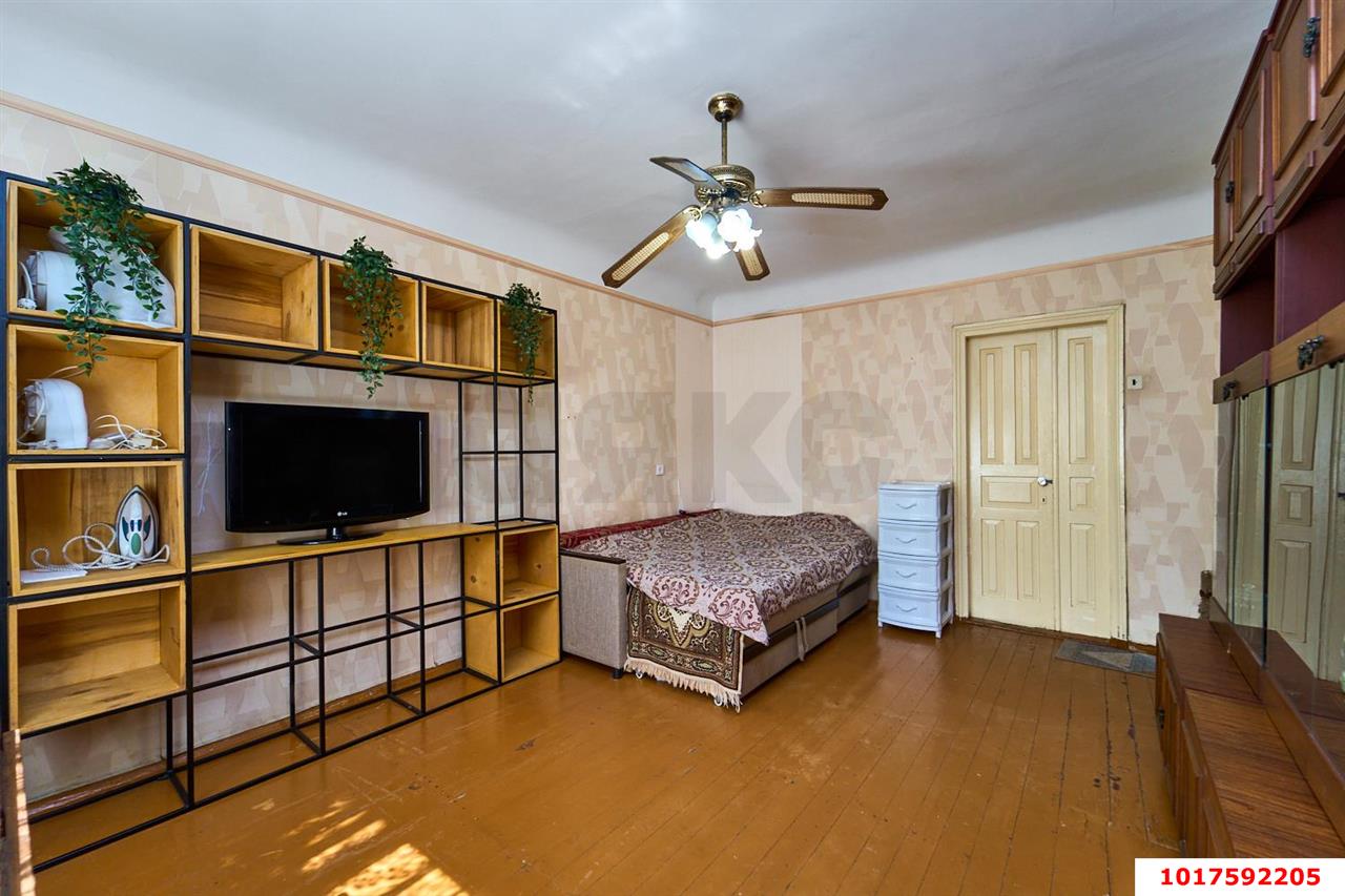 Фото №2: 2-комнатная квартира <span class="whitespace-nowrap">44 м²</span>, <span class="whitespace-nowrap">1/2 эт.</span> - Краснодар, Карасунский внутригородской округ, ж/м Пашковский, ул. Гоголя, 95