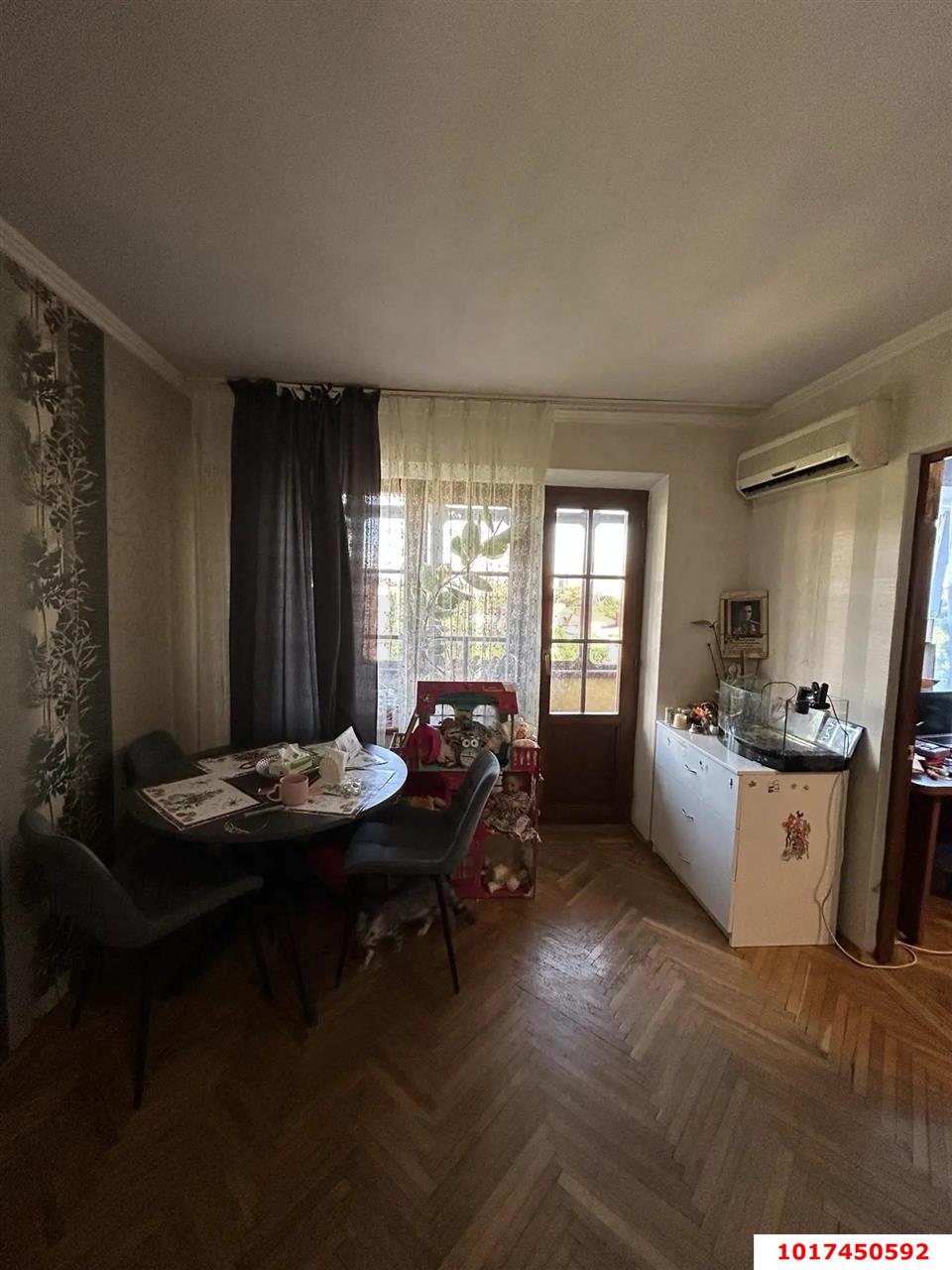 Фото №1: 3-комнатная квартира <span class="whitespace-nowrap">54 м²</span>, <span class="whitespace-nowrap">5/5 эт.</span> - Краснодар, Прикубанский внутригородской округ, мкр. Фестивальный, ул. Воровского, 180