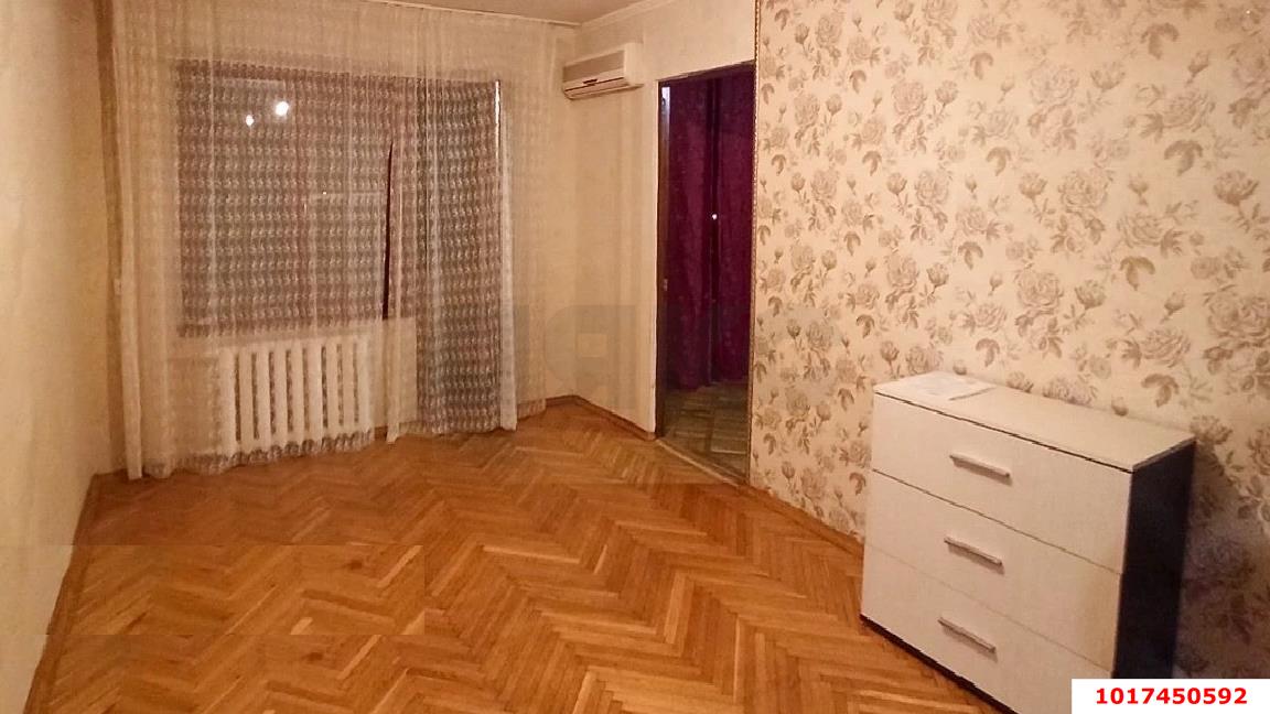 Фото №8: 3-комнатная квартира <span class="whitespace-nowrap">54 м²</span>, <span class="whitespace-nowrap">5/5 эт.</span> - Краснодар, Прикубанский внутригородской округ, мкр. Фестивальный, ул. Воровского, 180