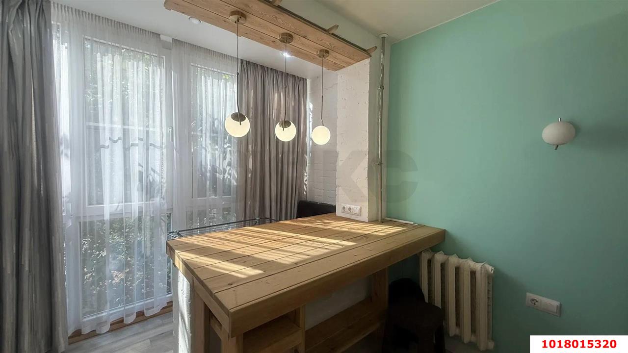 Фото №8: 2-комнатная квартира <span class="whitespace-nowrap">55 м²</span>, <span class="whitespace-nowrap">2/5 эт.</span> - Краснодар, Центральный внутригородской округ, мкр. Центральный, ул. Гудимы, 26