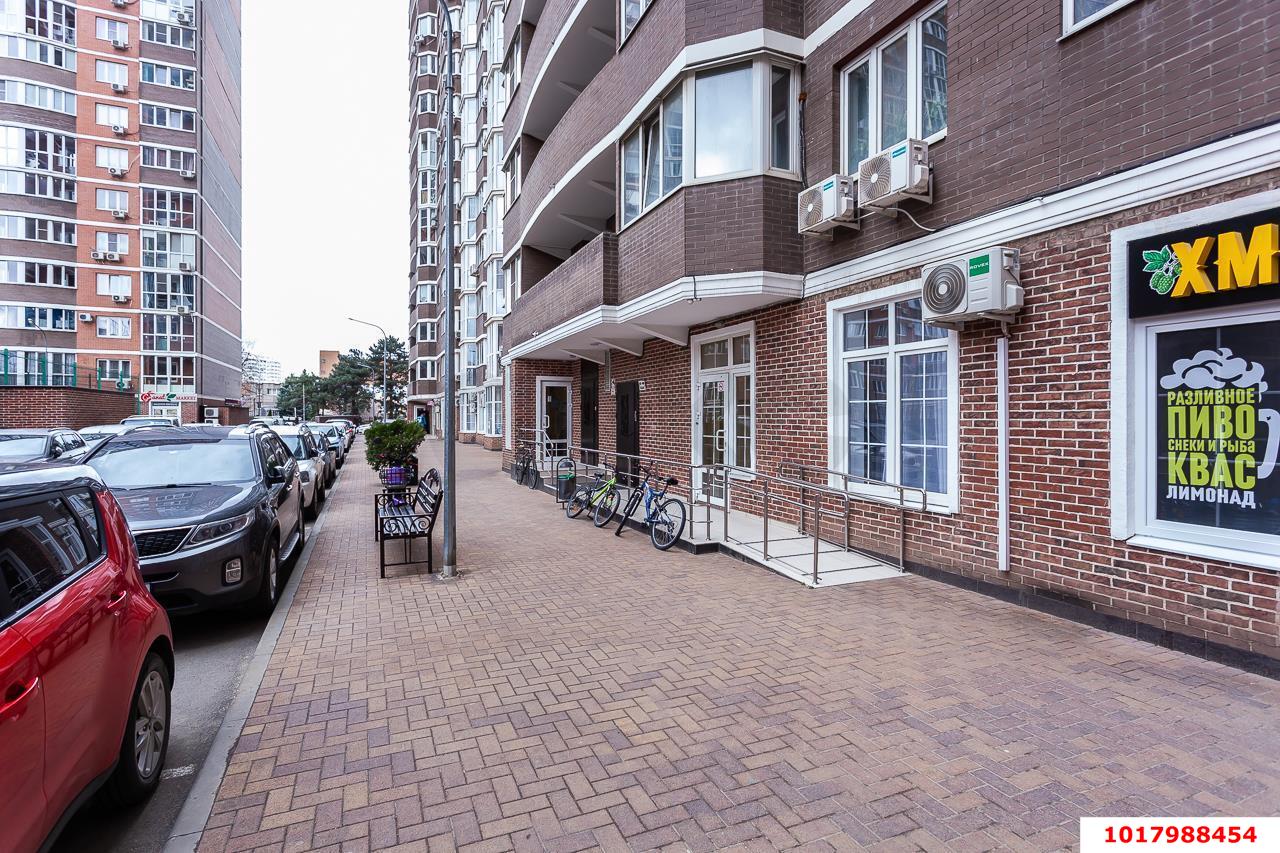 Фото №5: 2-комнатная квартира <span class="whitespace-nowrap">60 м²</span>, <span class="whitespace-nowrap">14/25 эт.</span> - Краснодар, Прикубанский внутригородской округ, Завод Измерительных Приборов, мкр. ЖК Москва, ул. Российская, 79/3к2