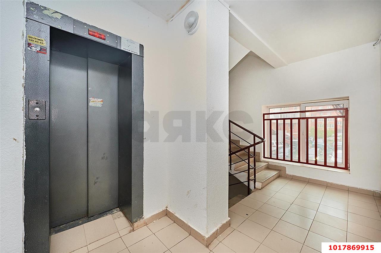 Фото №7: 1-комнатная квартира <span class="whitespace-nowrap">32 м²</span>, <span class="whitespace-nowrap">8/8 эт.</span> - Краснодар, Прикубанский внутригородской округ, Калинино, Завод Радиоизмерительных Приборов, мкр. жилой комплекс Красивый, б-р Интернациональный, 110