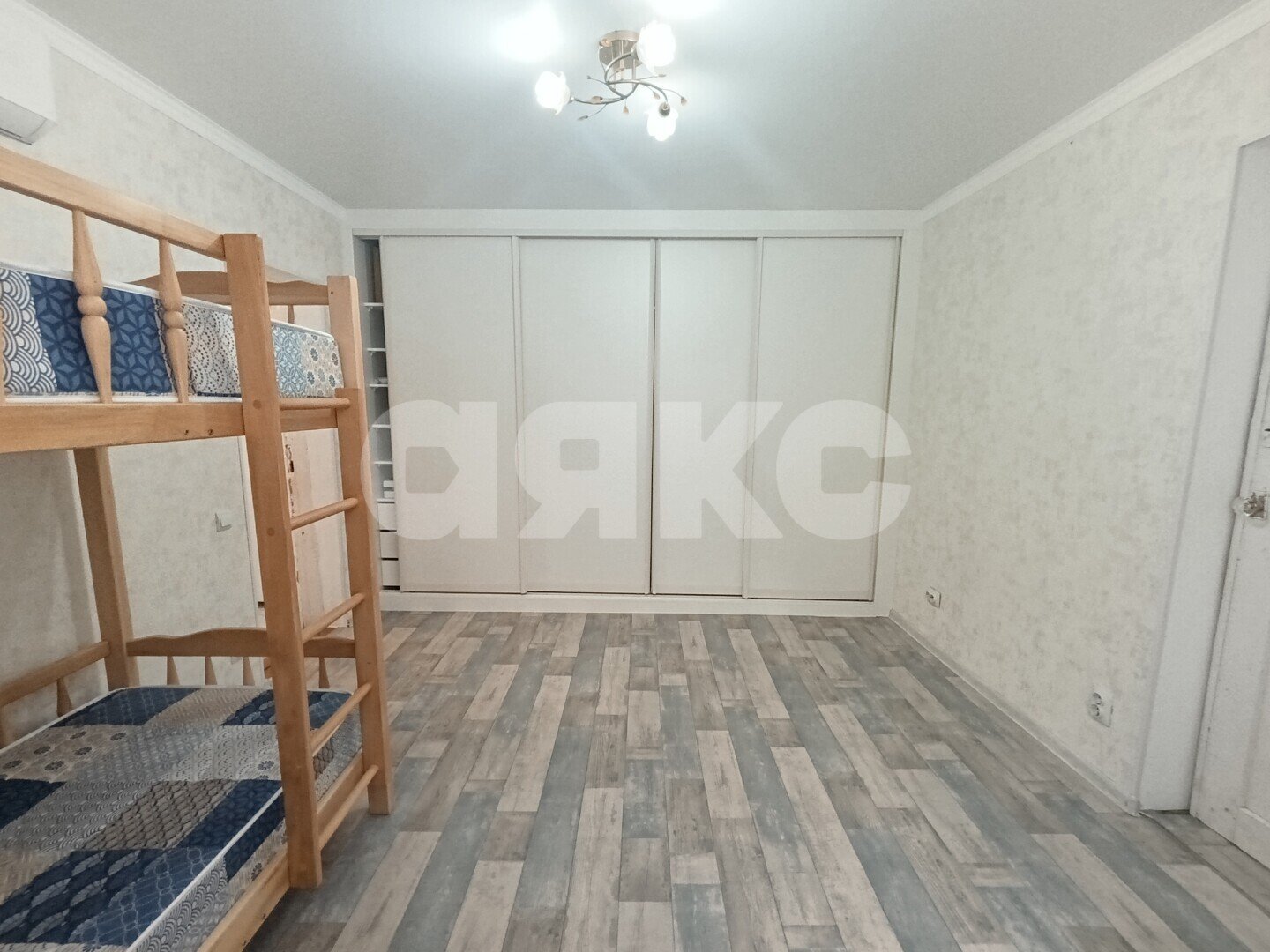Фото №7: 2-комнатная квартира <span class="whitespace-nowrap">53 м²</span>, <span class="whitespace-nowrap">1/1 эт.</span> - пансионата Южный, 6