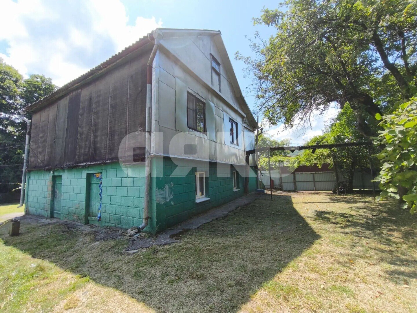 Фото №5: Дом <span class="whitespace-nowrap">89 м²</span> <span class="whitespace-nowrap">+ 16 сот.</span>, <span class="whitespace-nowrap">2 эт.</span> - Георгиевское, мкр. квартал Центральный, ул. Советская, 40