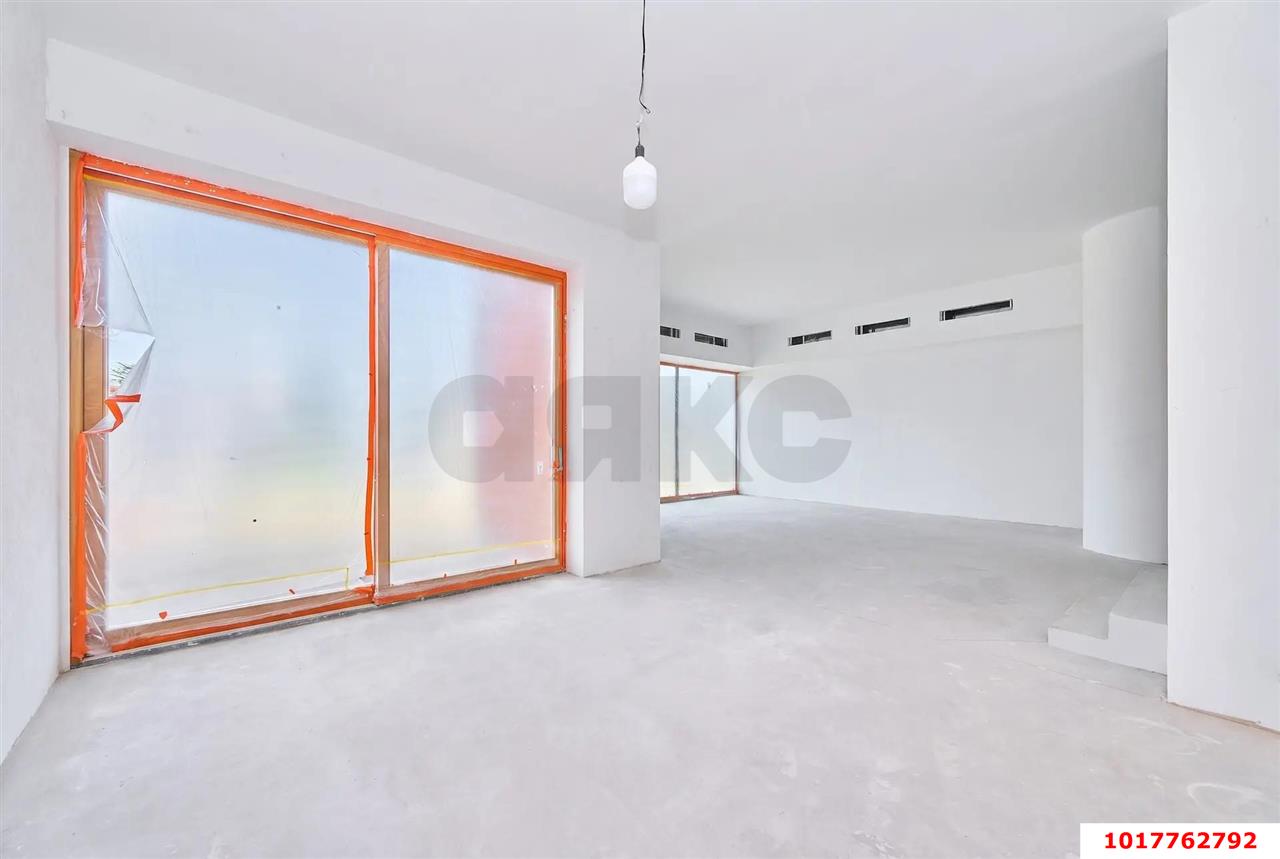 Фото №10: Дом <span class="whitespace-nowrap">344 м²</span> <span class="whitespace-nowrap">+ 6.2 сот.</span>, <span class="whitespace-nowrap">2 эт.</span> - Краснодар, Прикубанский внутригородской округ, мкр. Славянский, ул. 1-я Линия, 229