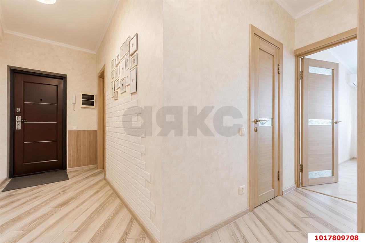 Фото №7: 2-комнатная квартира <span class="whitespace-nowrap">70 м²</span>, <span class="whitespace-nowrap">9/16 эт.</span> - Краснодар, Центральный внутригородской округ, мкр. Завод Измерительных Приборов, ул. Московская, 59